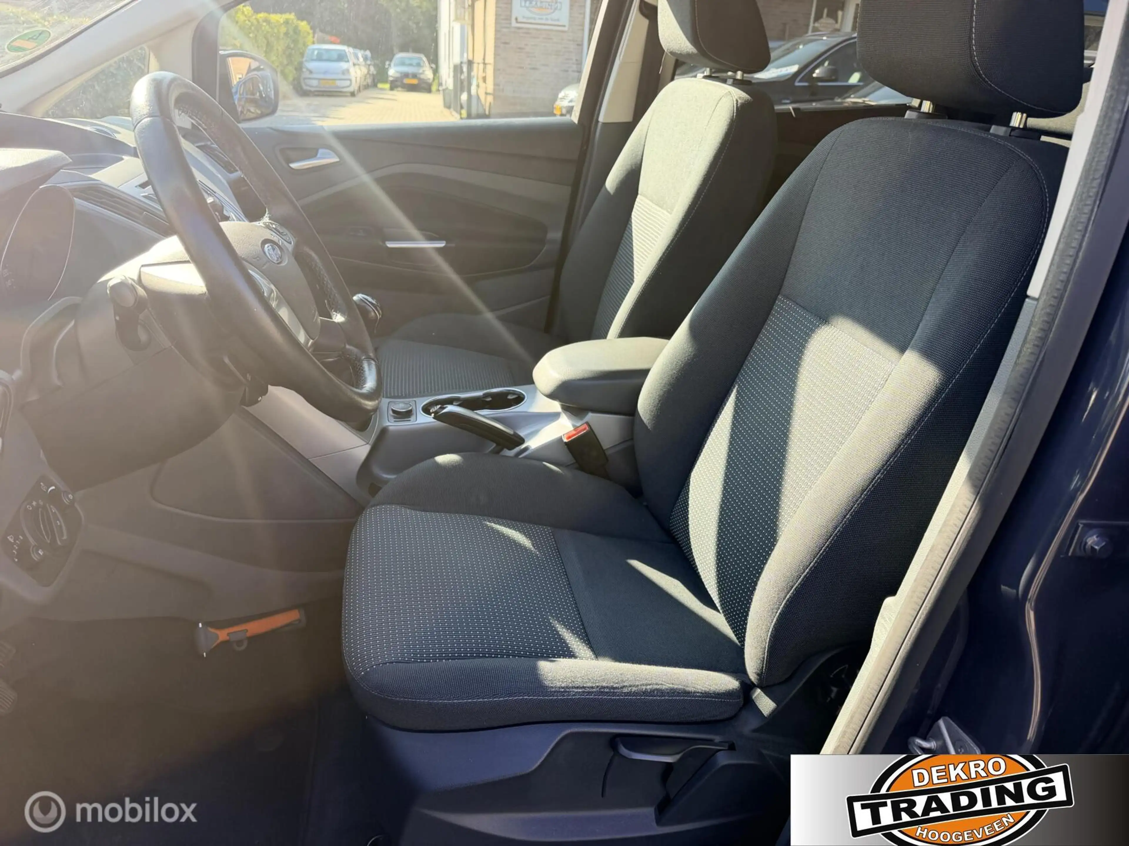 Ford C-Max 1.0 Edition Dealer onderhouden — photo 12