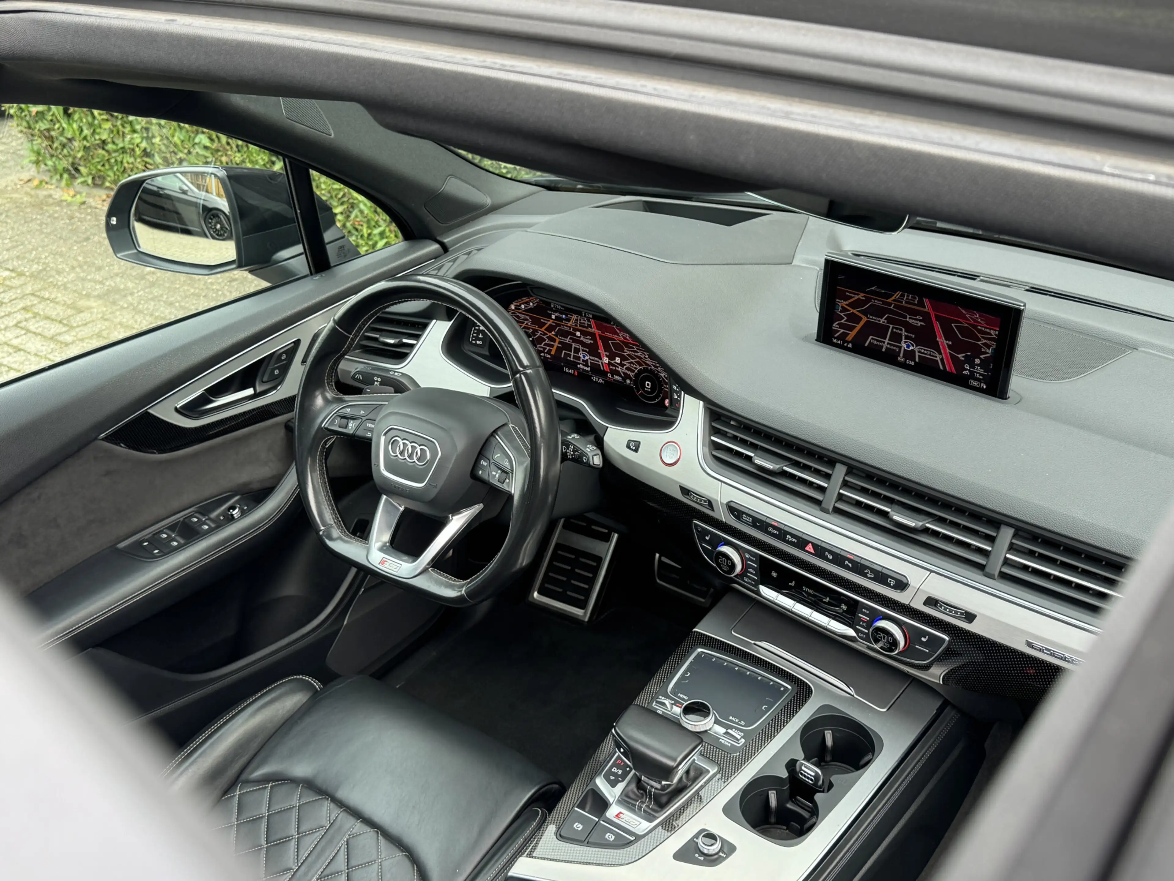 Audi SQ7 4.0 V8 TDI 435pk Quattro Pro Line + Black Optiek V — photo 42