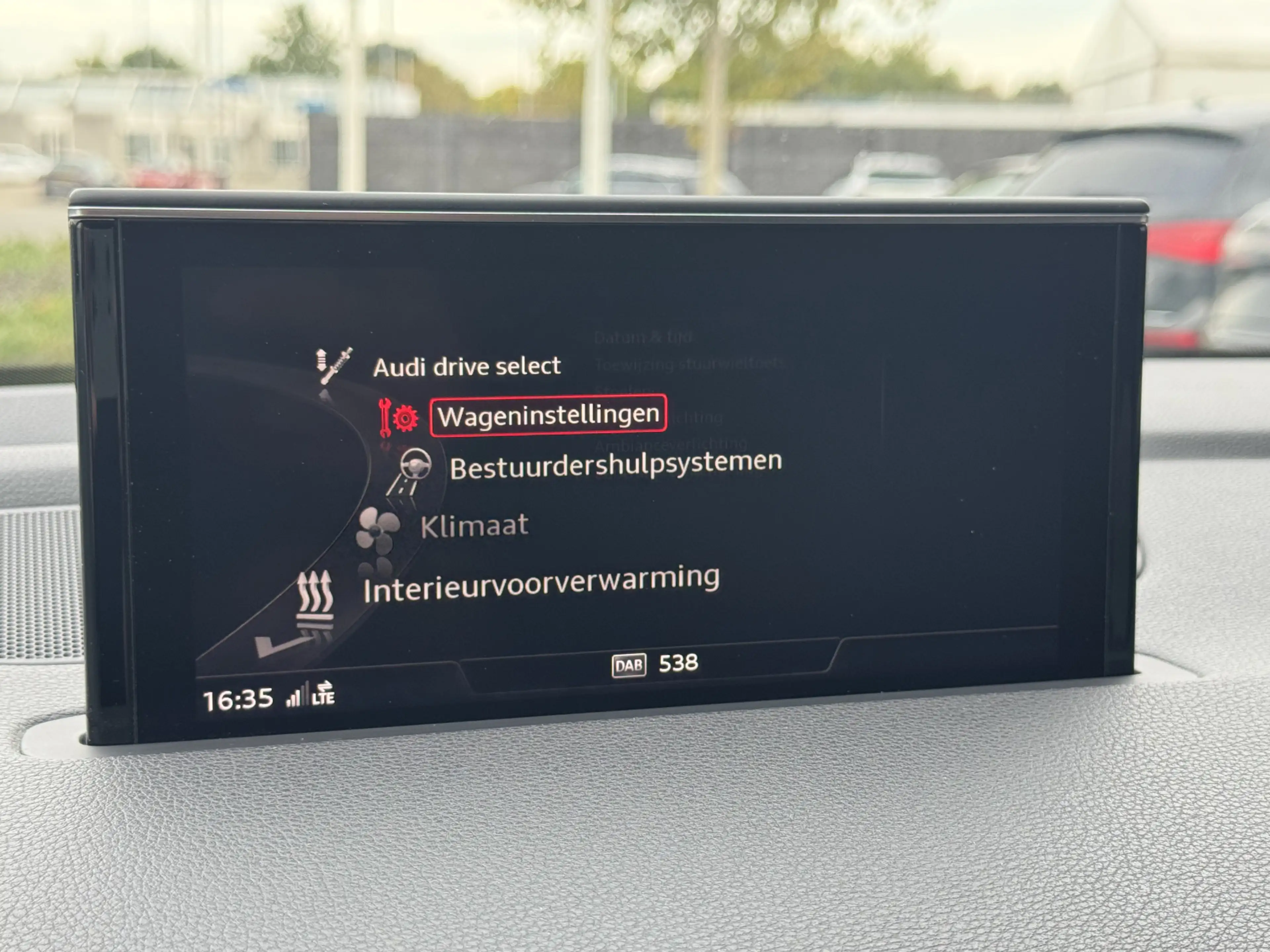 Audi SQ7 4.0 V8 TDI 435pk Quattro Pro Line + Black Optiek V — photo 24