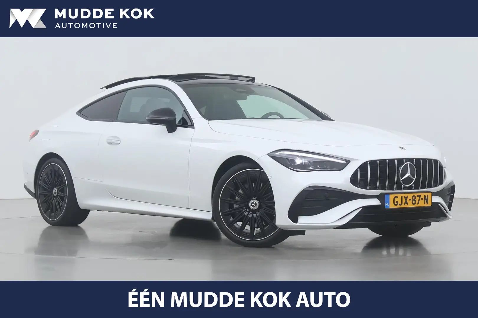 Mercedes-Benz CLE 200 Coupé AMG Line | Panoramadak | Burmester Audio | A Wit - 1