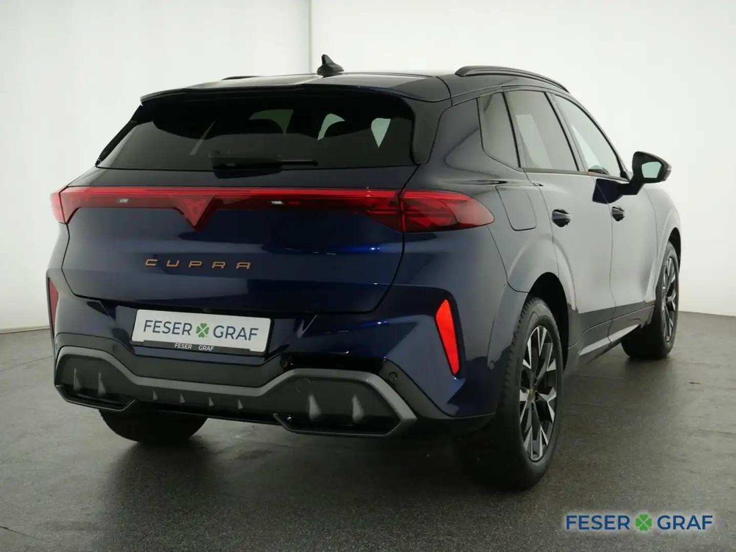 CUPRA Terramar 1.5 eTSI DSG LED KAMERA HUD NAVI SHZ Blau - 2