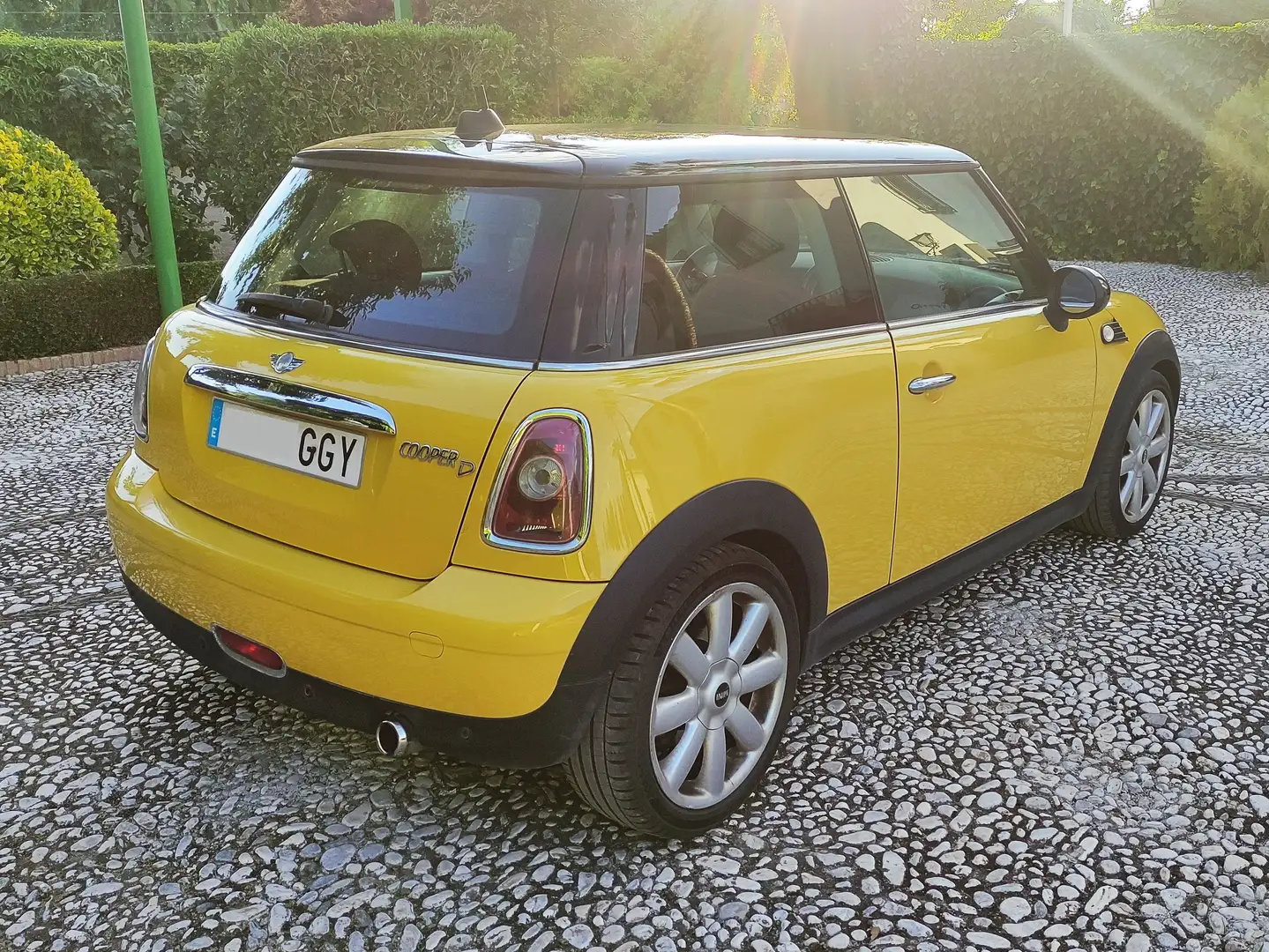 MINI Cooper D Mini Cooper D Aut. Cooper Amarillo - 2