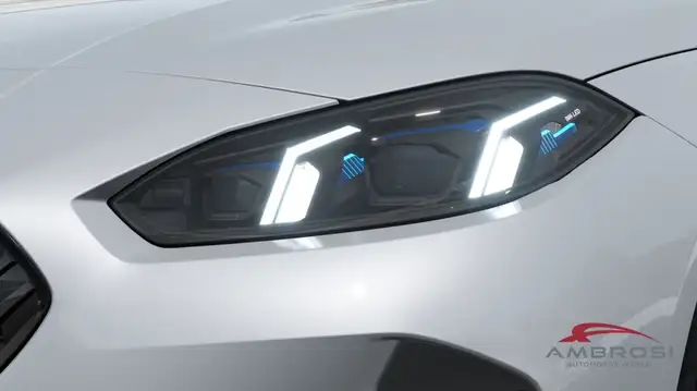 BMW 2 Series view 6