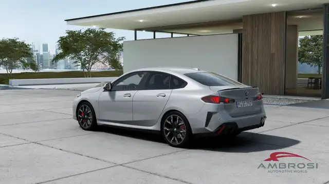BMW 2 Series view 2