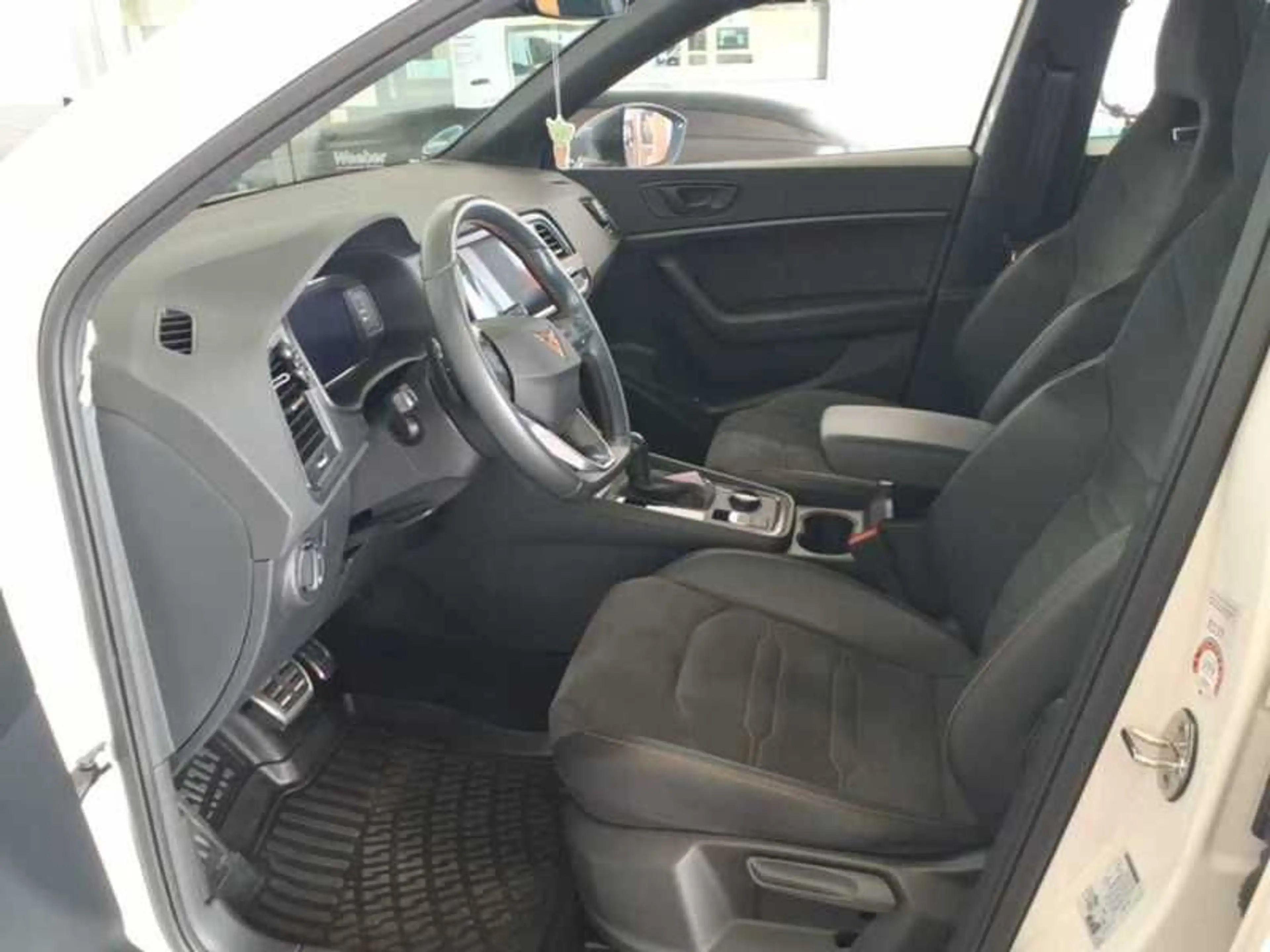 CUPRA Ateca 4Drive *GRA*LED*19ZOLL LM*360 CAM*NAVI* — photo 5