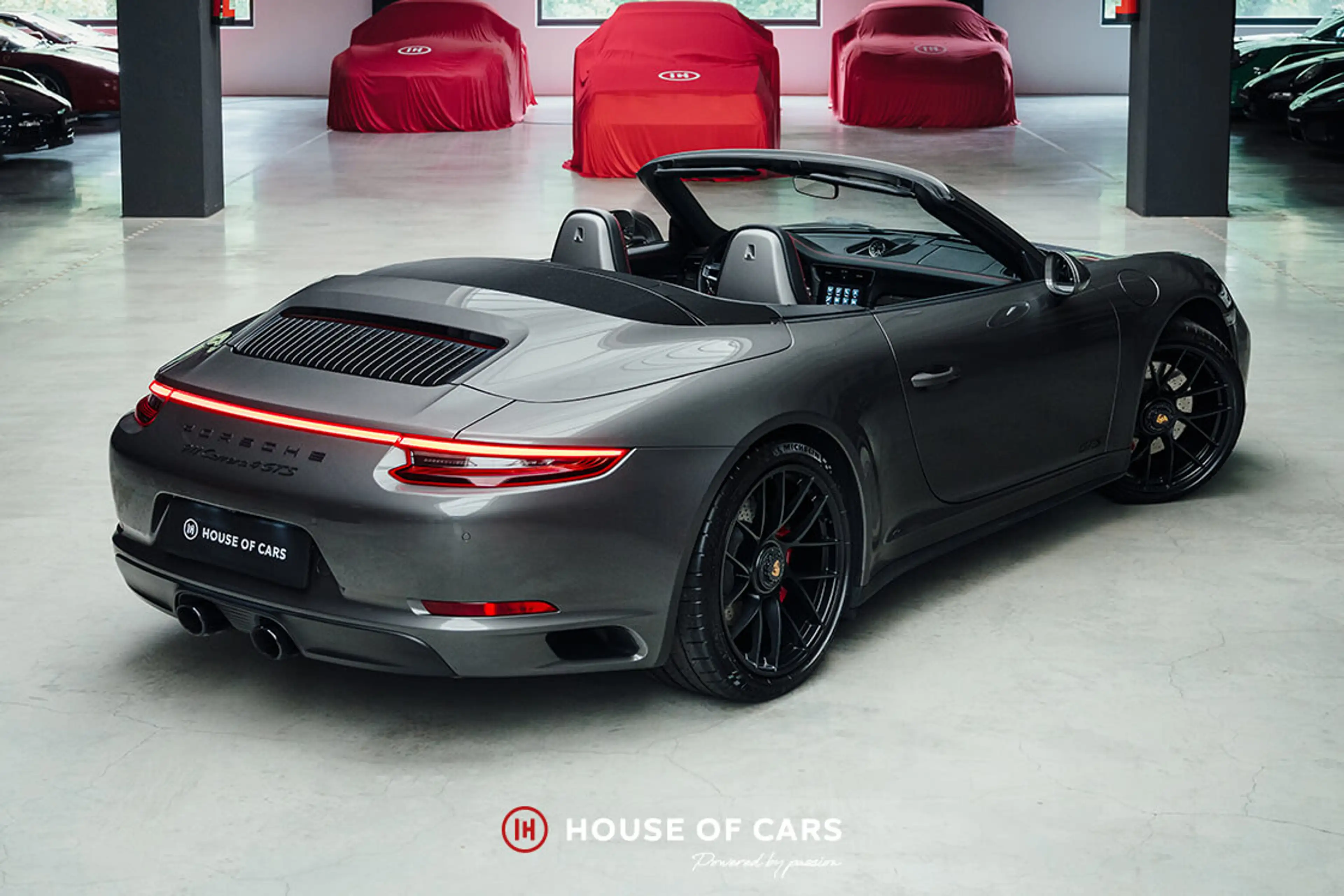 Porsche 991 .2 CARRERA 4 GTS CABRIOLET PDK AGATE GREY - PPF — photo 6