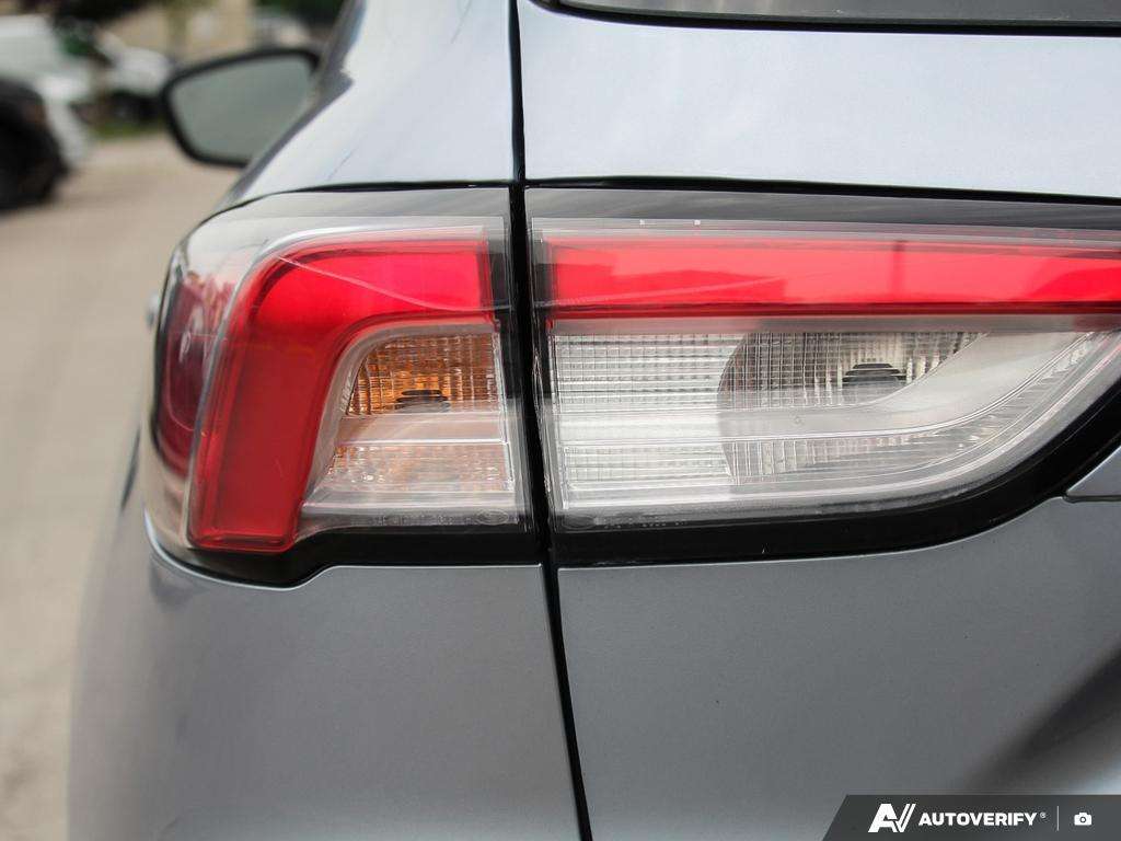 used 2022 Ford Escape car, priced at $21,999