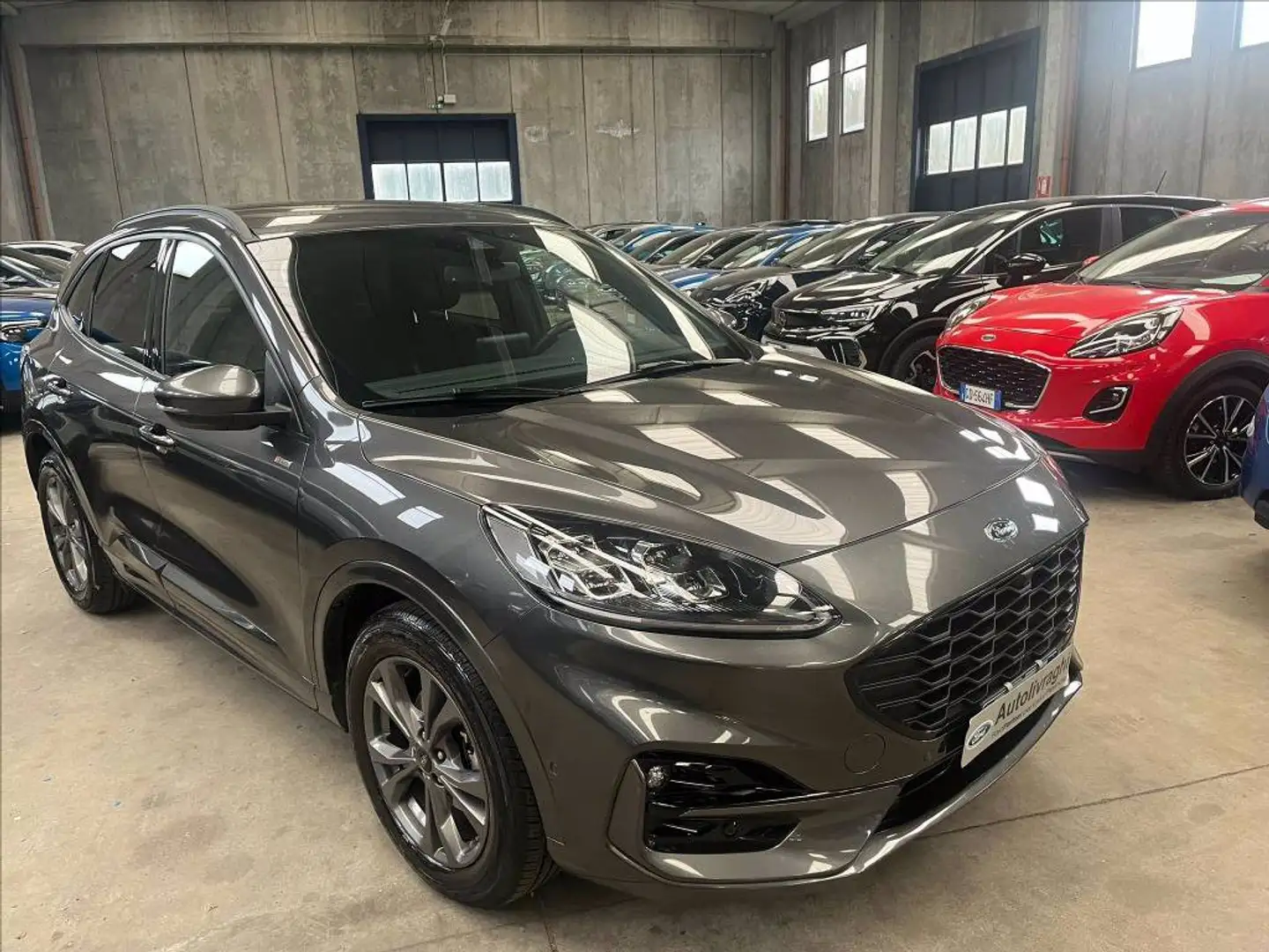 Ford Kuga 2.5 full hybrid ST-Line X 2wd 190cv cvt Grigio - 2