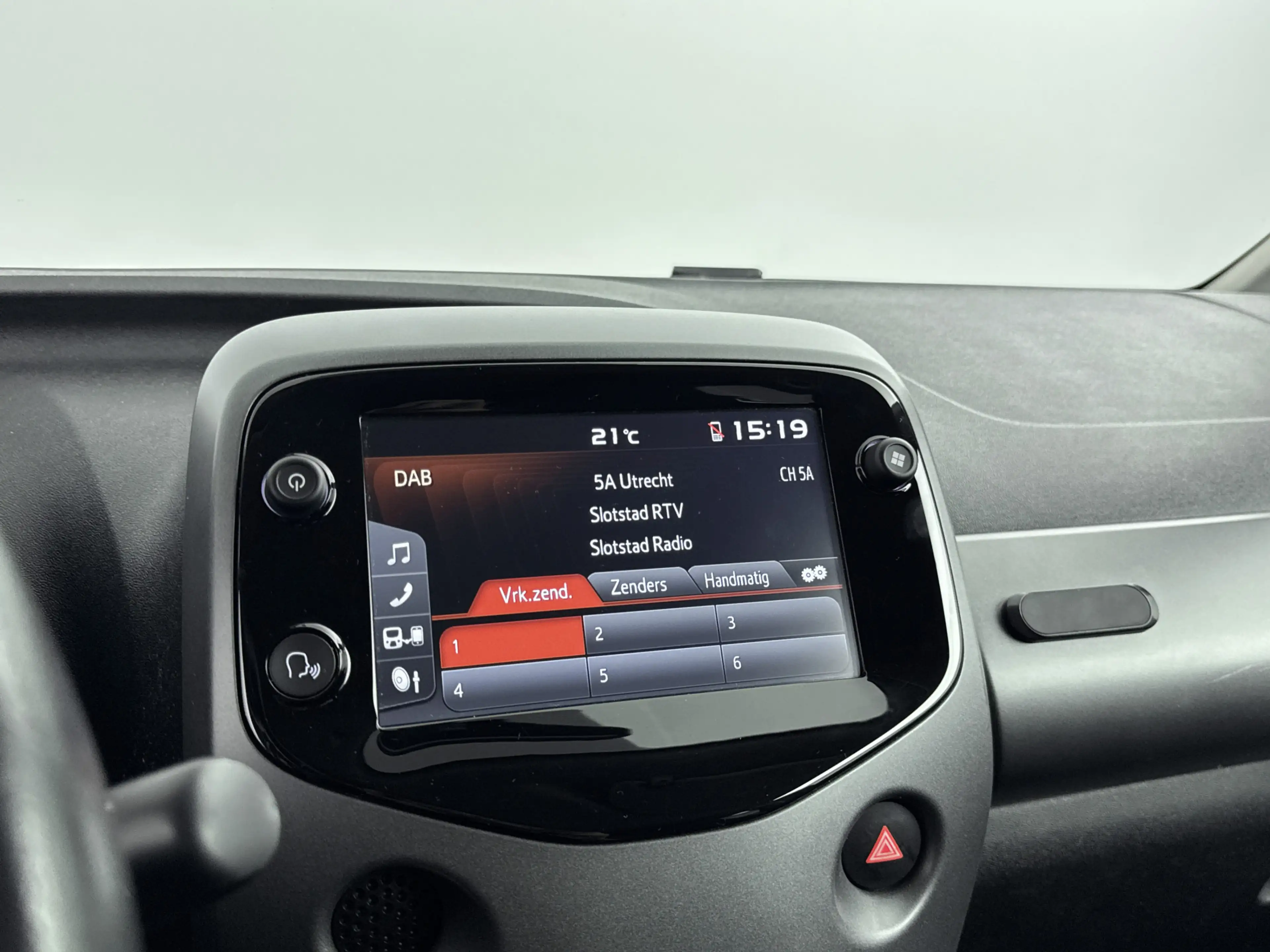 Toyota Aygo 1.0 VVT-i x-joy Automaat | Dealer onderhouden | Cl — photo 7