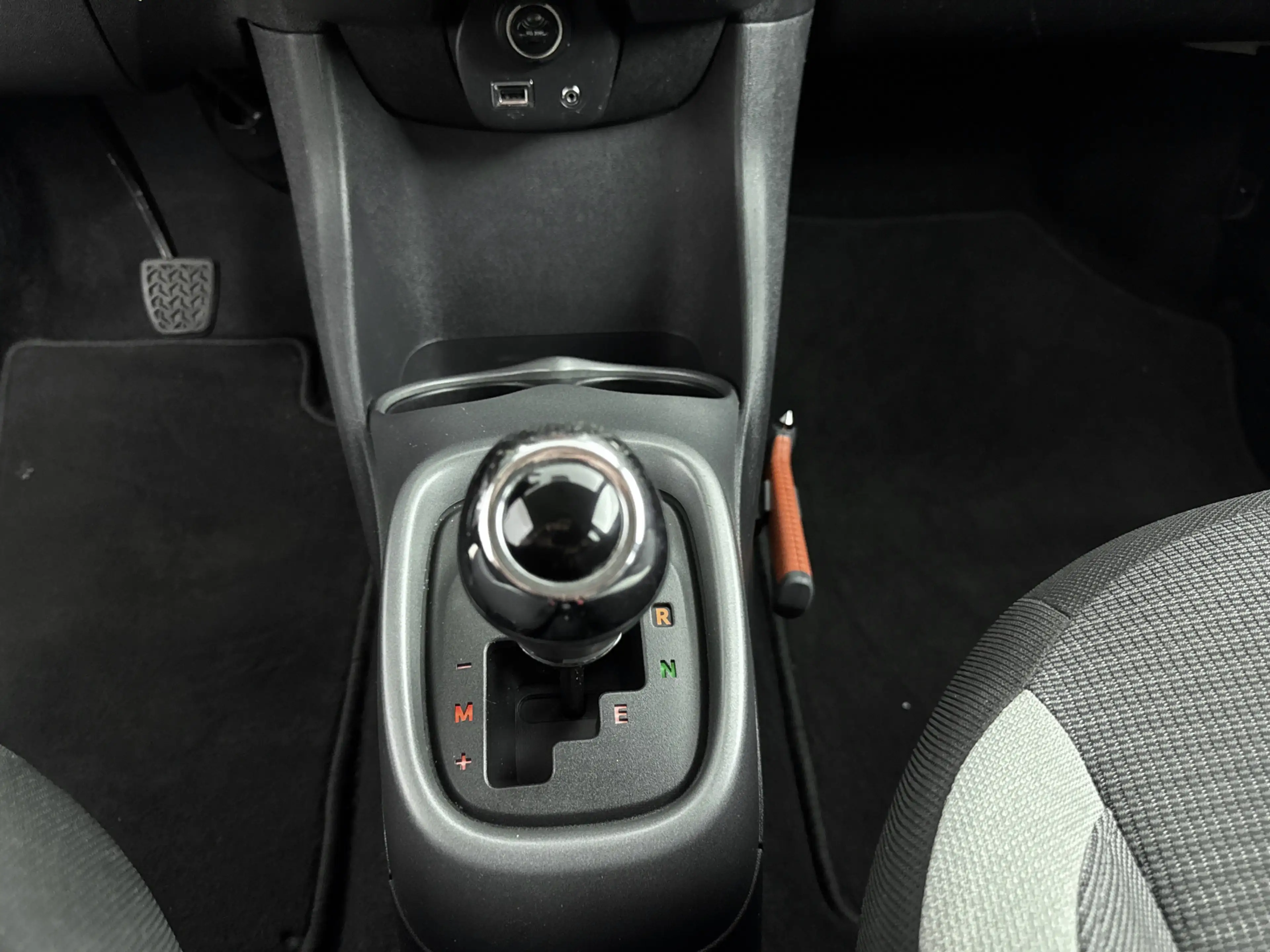 Toyota Aygo 1.0 VVT-i x-joy Automaat | Dealer onderhouden | Cl — photo 11