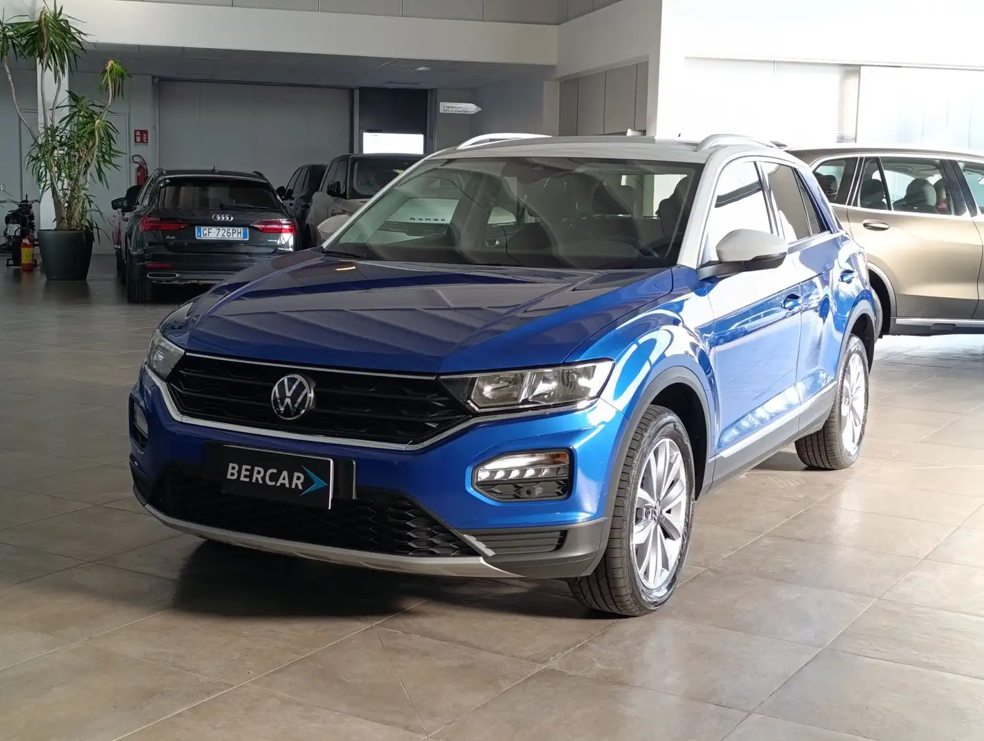 Volkswagen T-Roc T-Roc 2.0 TDI SCR 150 CV DSG Advanced BlueMotion Bleu - 1