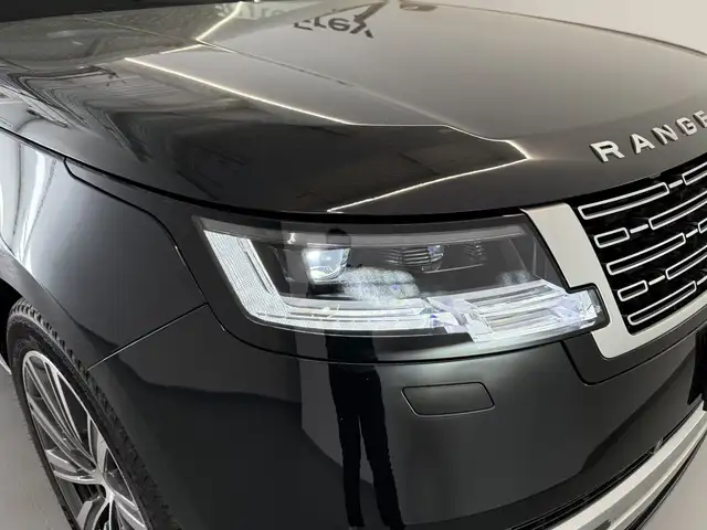Land Rover Range Rover P550e Ansicht 17