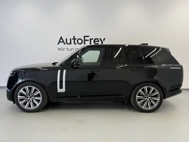 Land Rover Range Rover P550e Ansicht 3