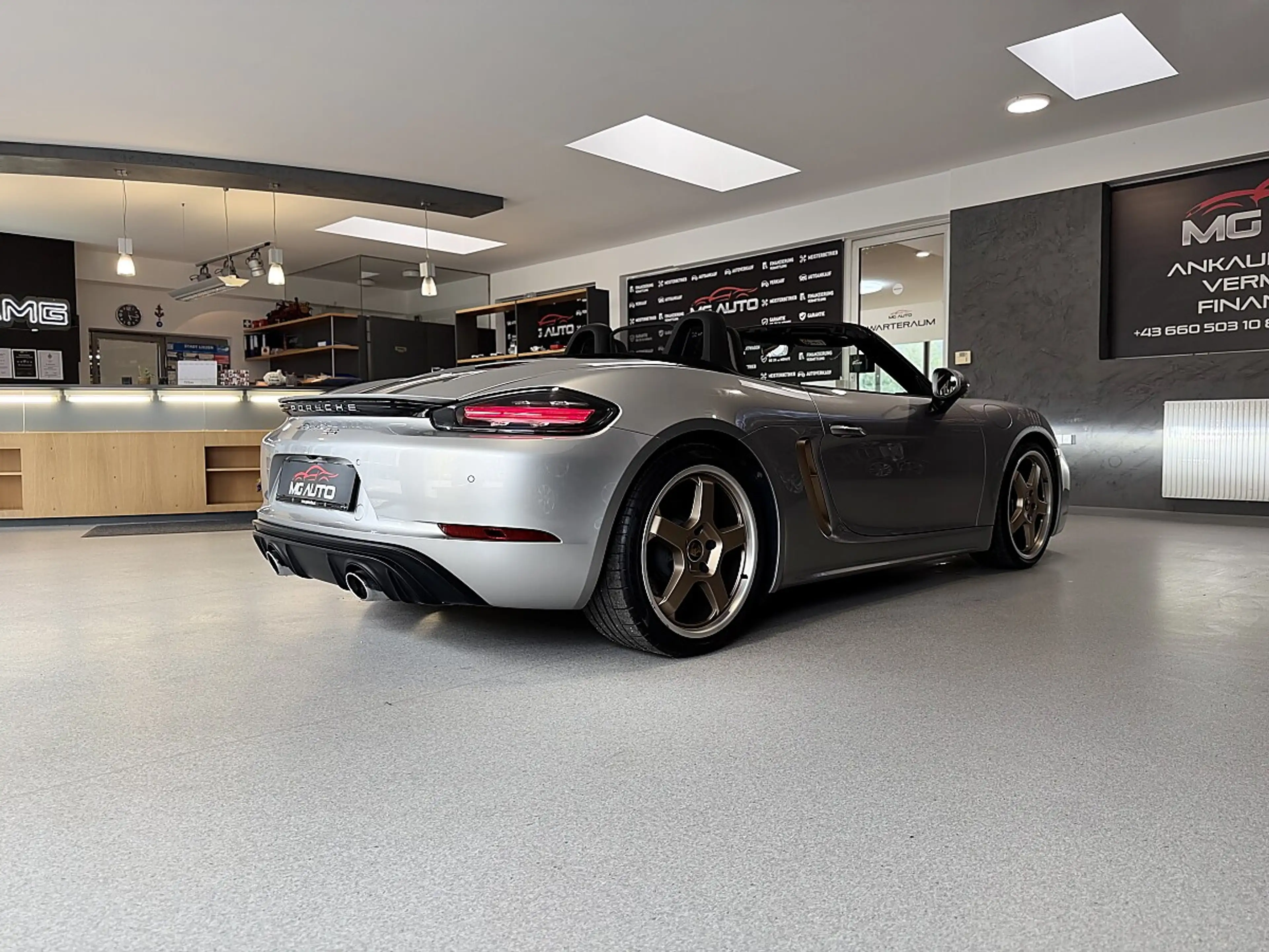 Porsche Boxster 718 Boxster GTS 4.0 PDK NUR 15.120 KM* — photo 14