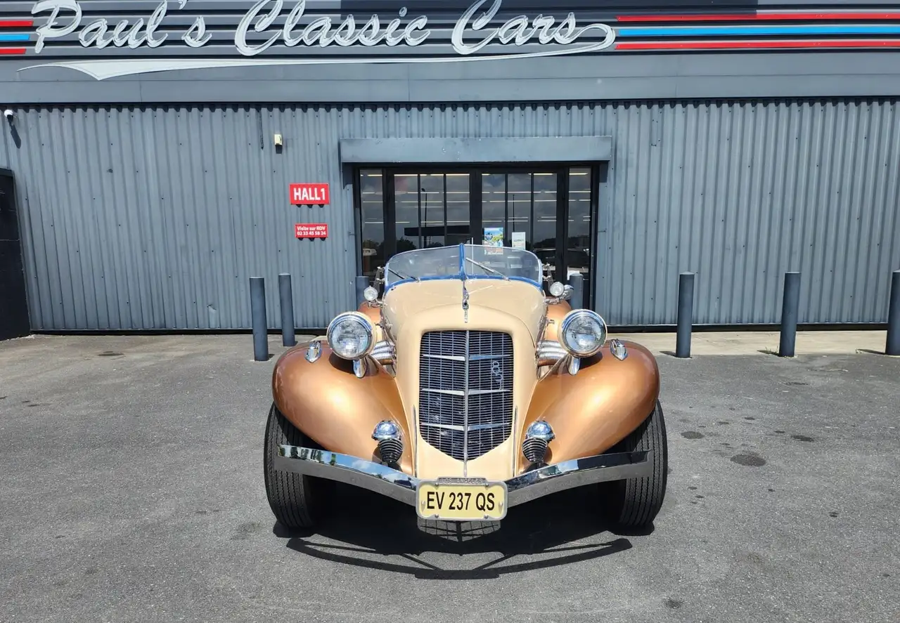 Auburn Speedster Boattail replica, foto 6