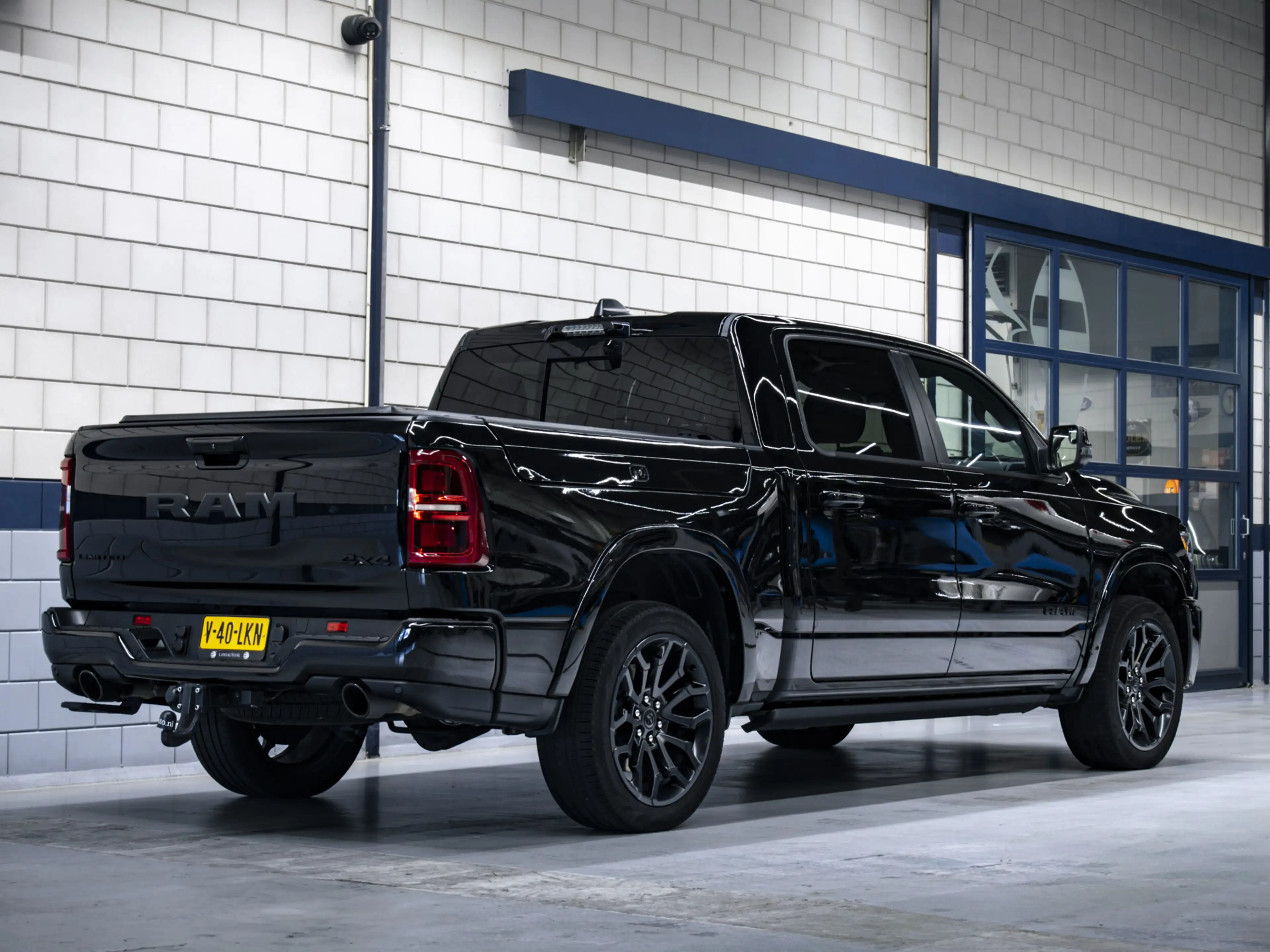 Dodge RAM 1500 Limited Night Hurricane | 3.0L High Output 54 — photo 3
