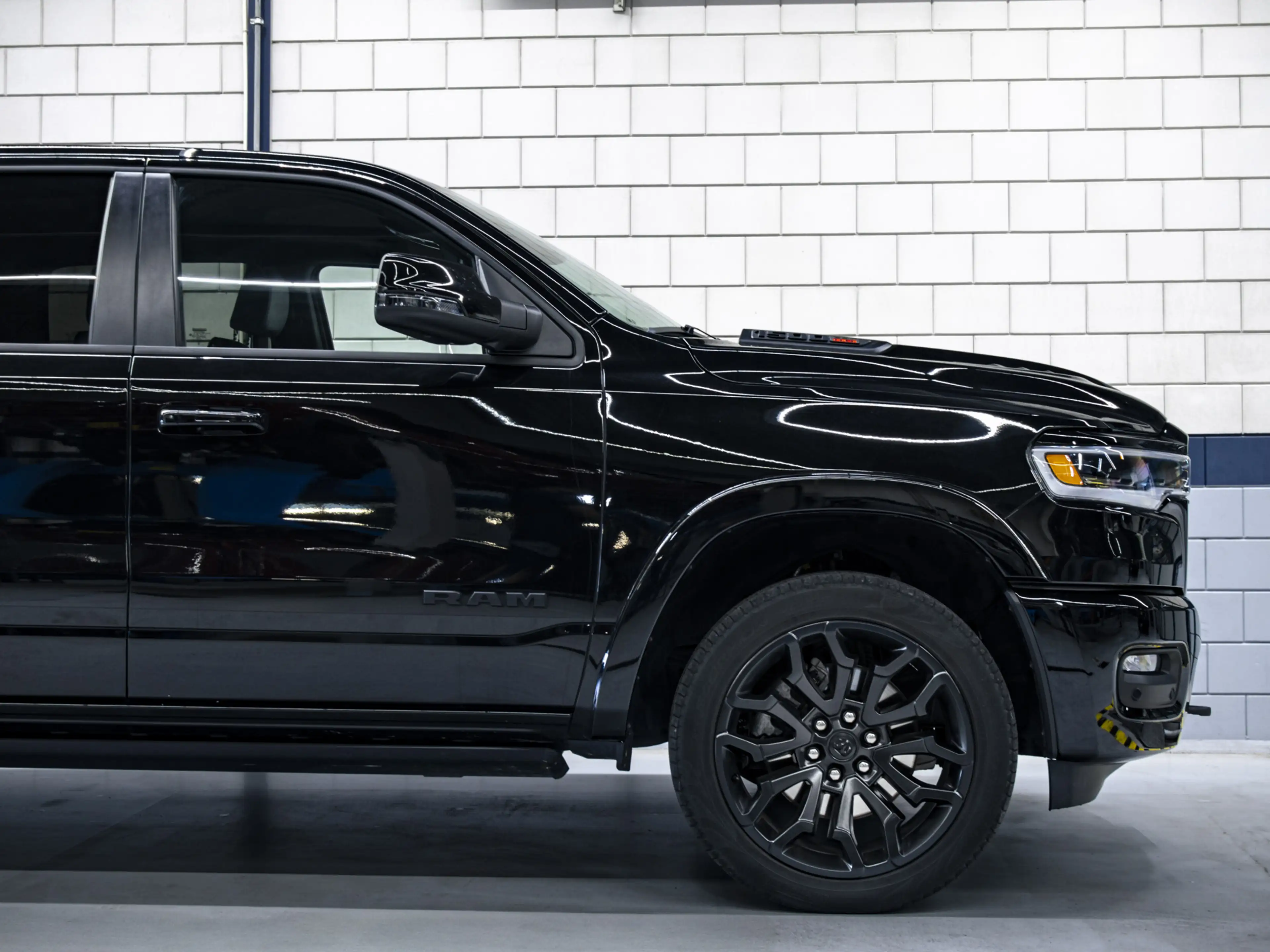 Dodge RAM 1500 Limited Night Hurricane | 3.0L High Output 54 — photo 7