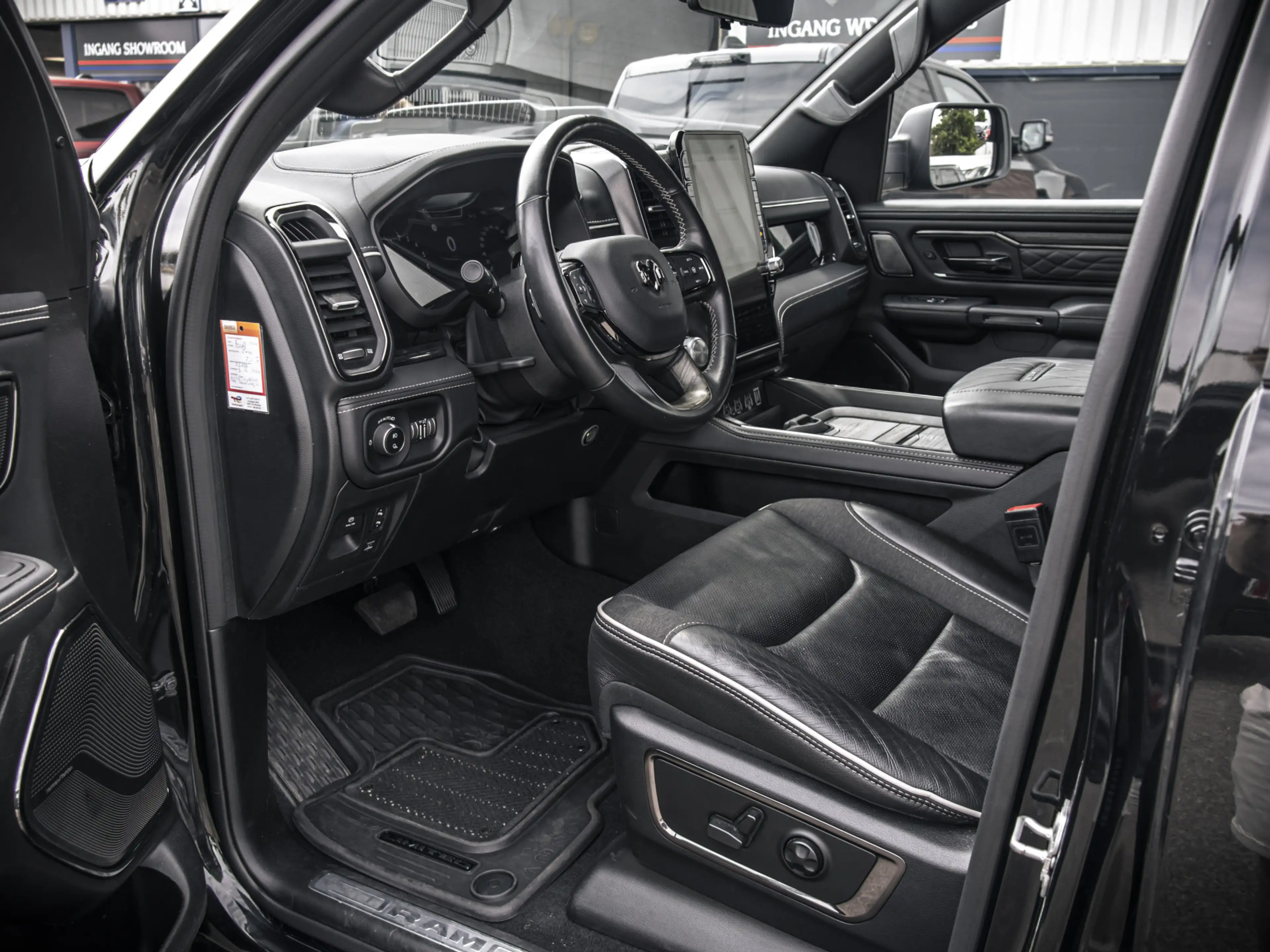 Dodge RAM 1500 Limited Night Hurricane | 3.0L High Output 54 — photo 10