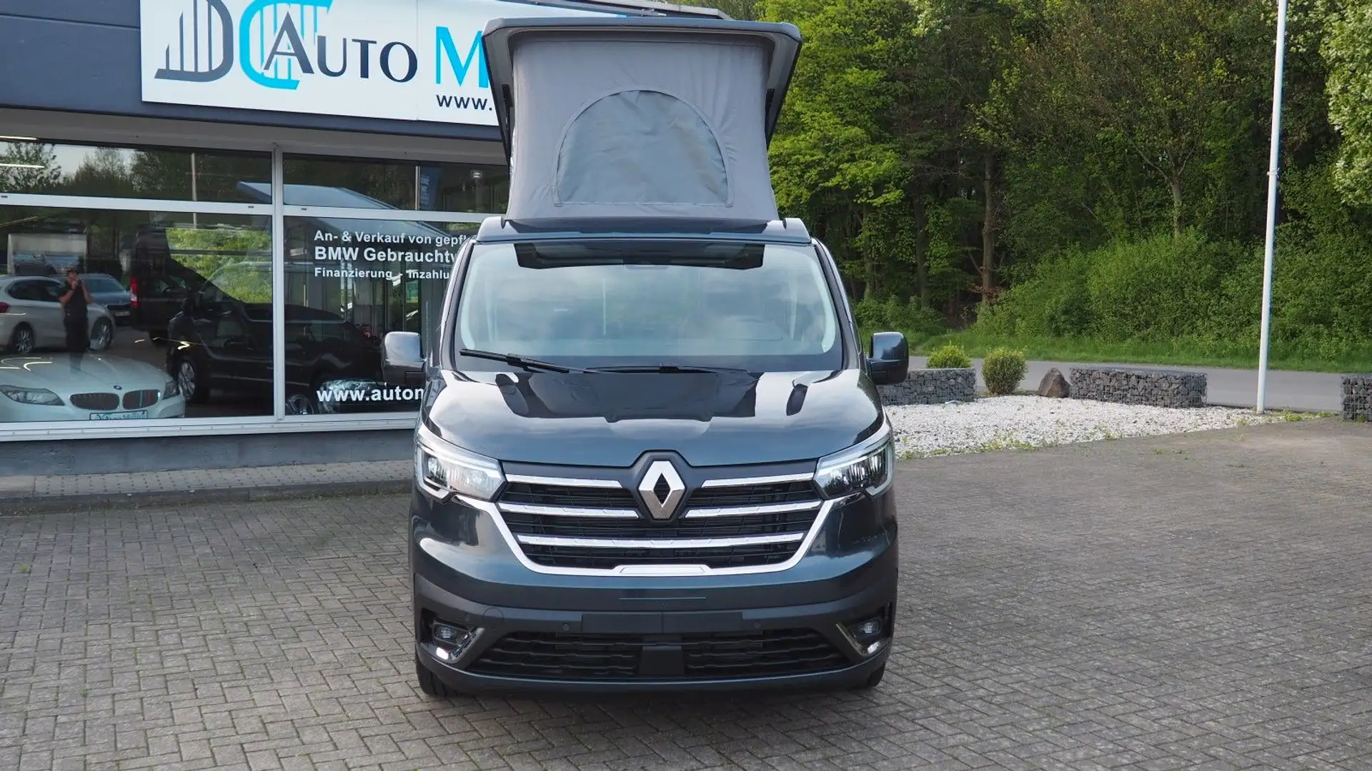 Mooveo Camper Van 3XL.Automatik Navi Parkpilot RFK DAB+ Grau - 2