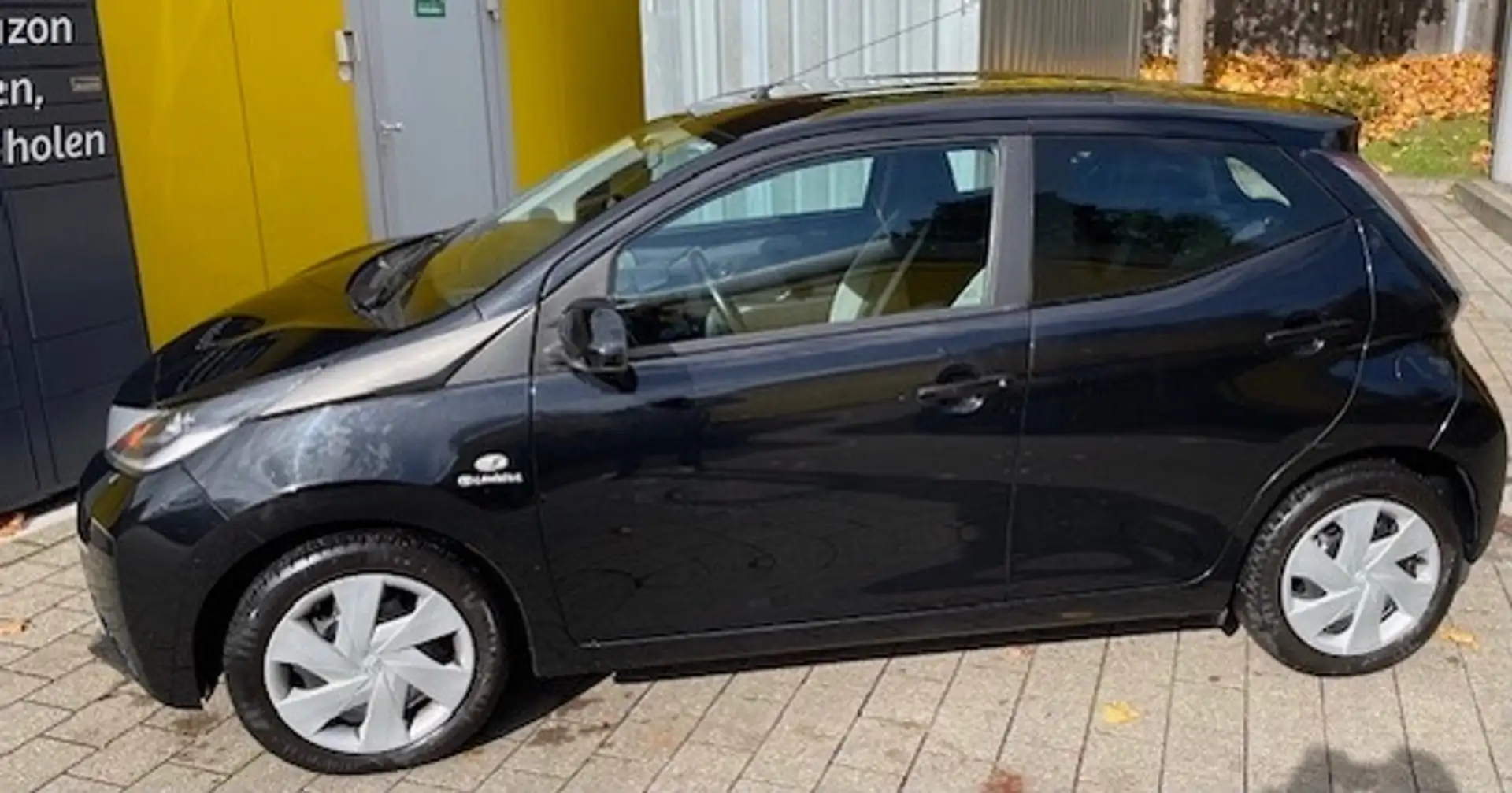 Toyota Aygo Aygo 5-Türer x-clusiv, Winterreifen Schwarz - 2