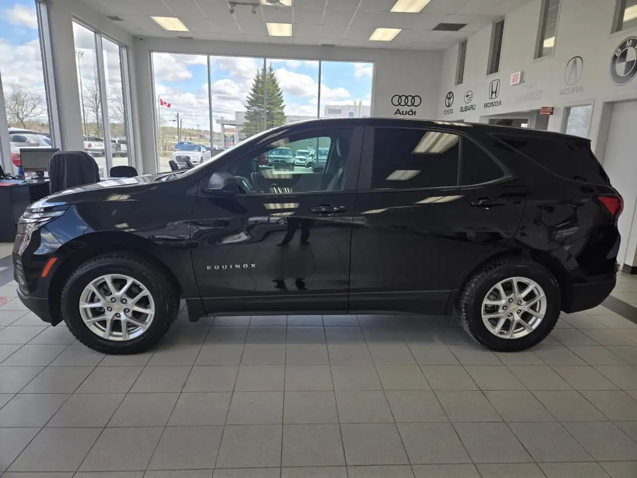 Chevrolet Equinox снимка Chevrolet Equinox