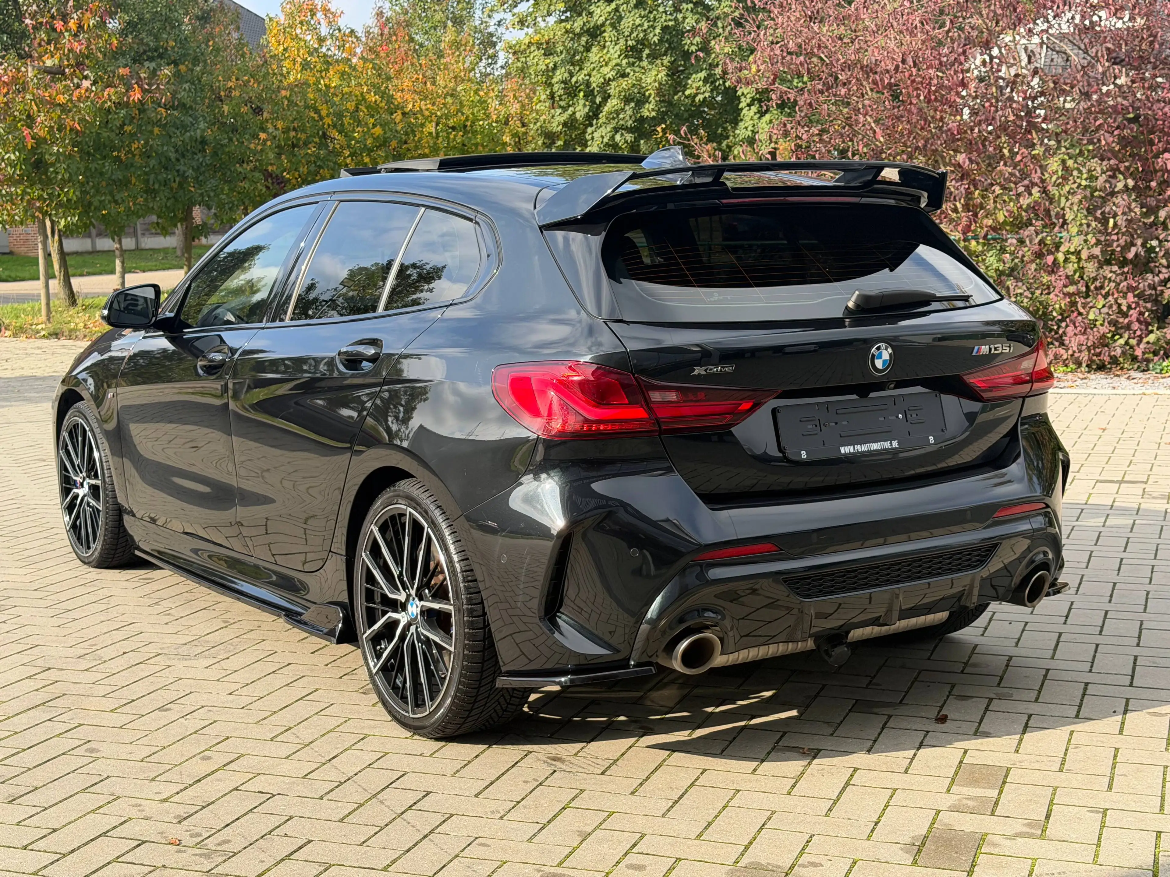 BMW 135 M135i xDrive 306PK | PANODAK | HARMAN KARDON | M SPORT | CAMERA | STOELVERWARMING | — photo 5