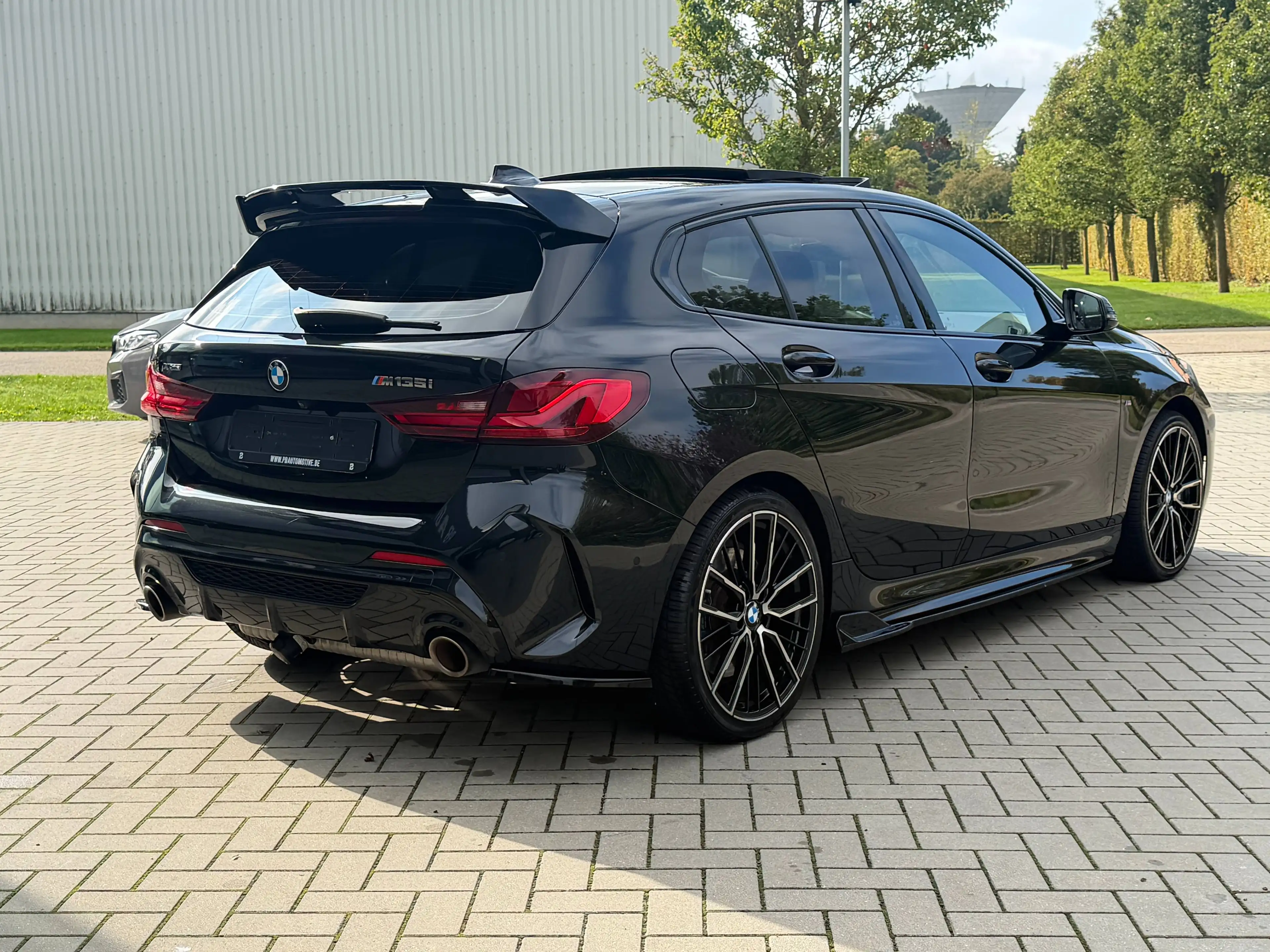BMW 135 M135i xDrive 306PK | PANODAK | HARMAN KARDON | M SPORT | CAMERA | STOELVERWARMING | — photo 7