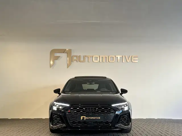 Audi RS3 view 3