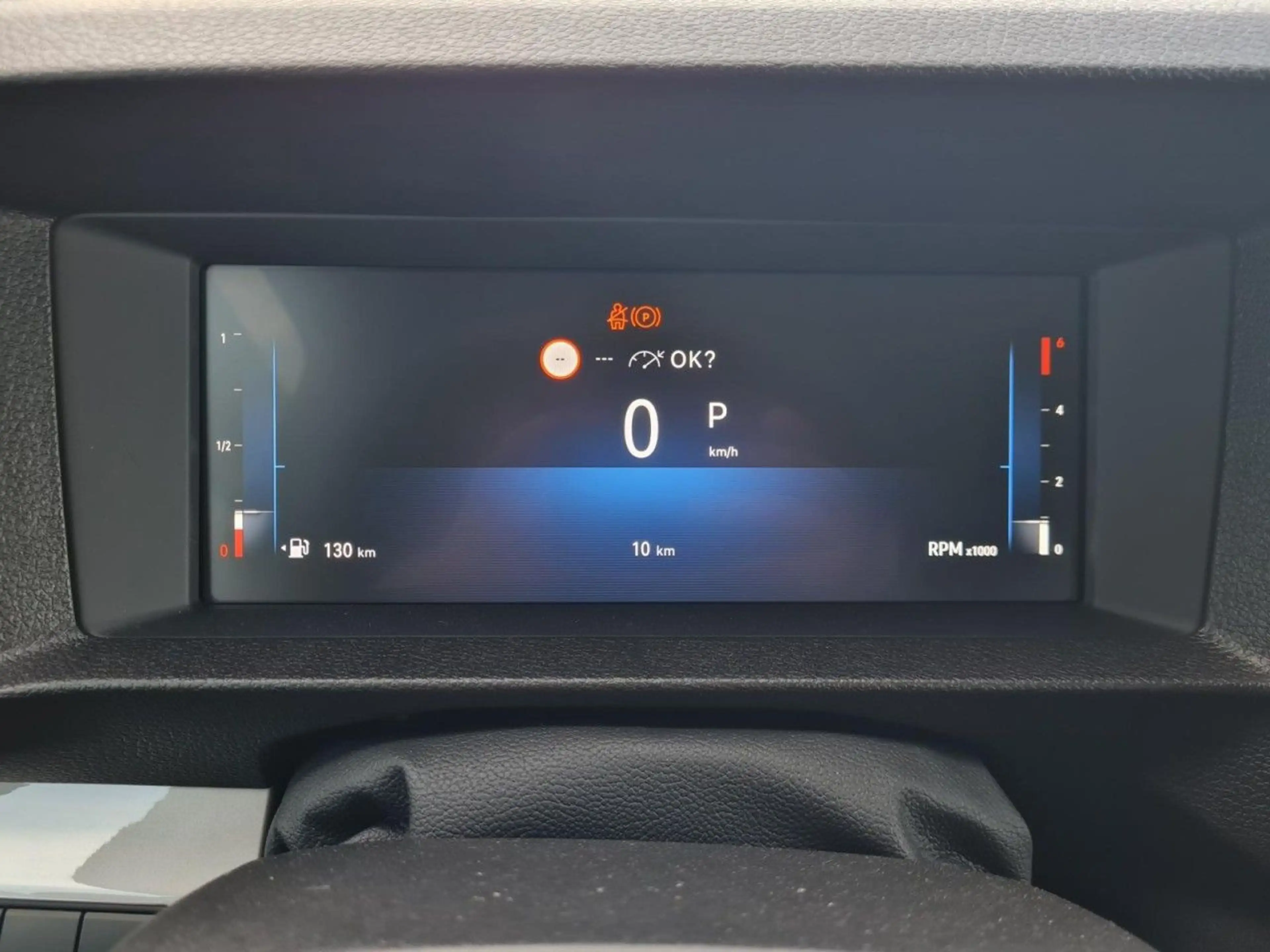 Opel Vivaro 2.2 Kombi XL (L3) 9 Sitze KAMERA TEMPOMAT — photo 15