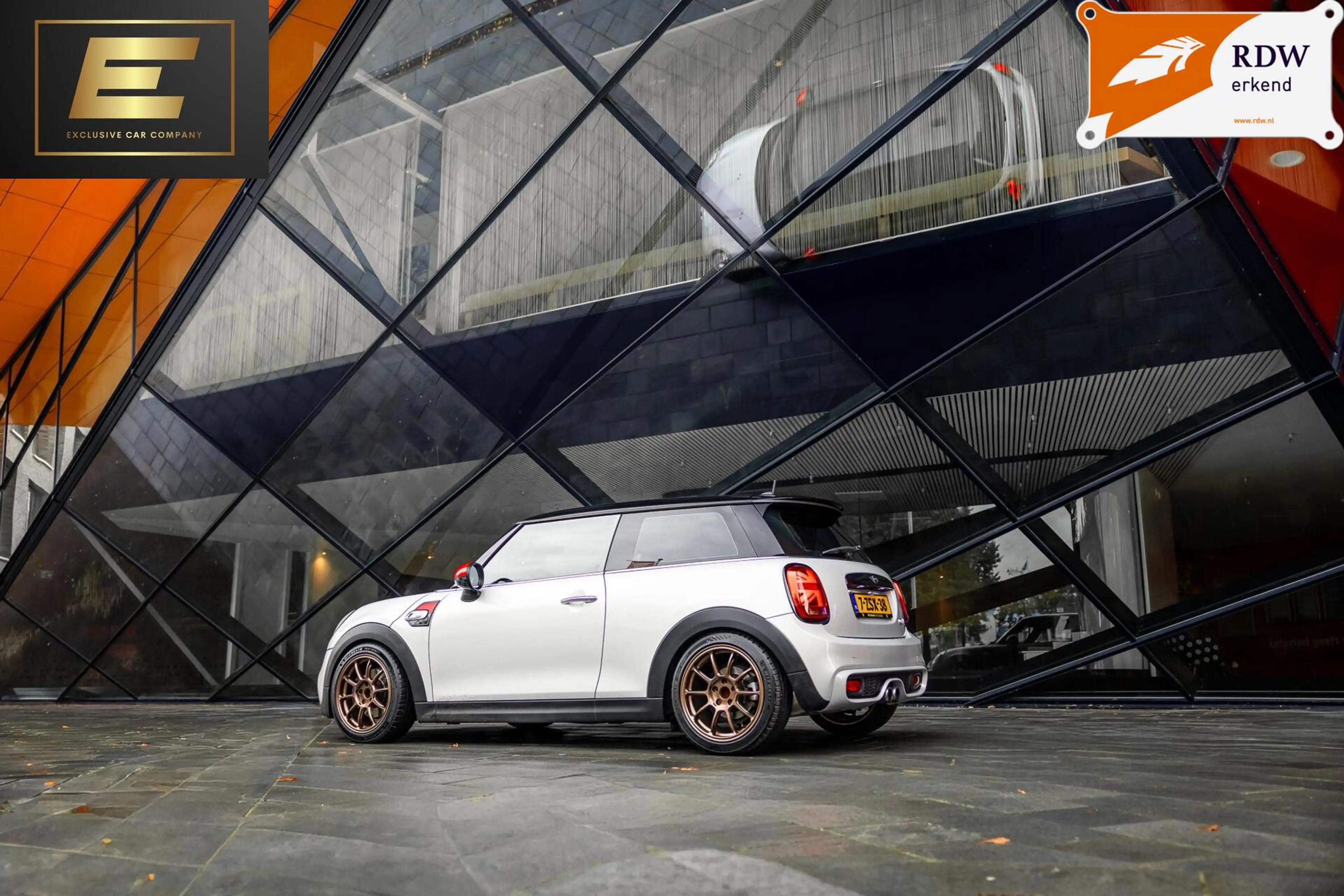 MINI Cooper S 3-Deurs 2.0 | Stoelverwarming | Leder | HUD — photo 13