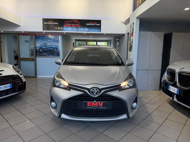Toyota Yaris view 2