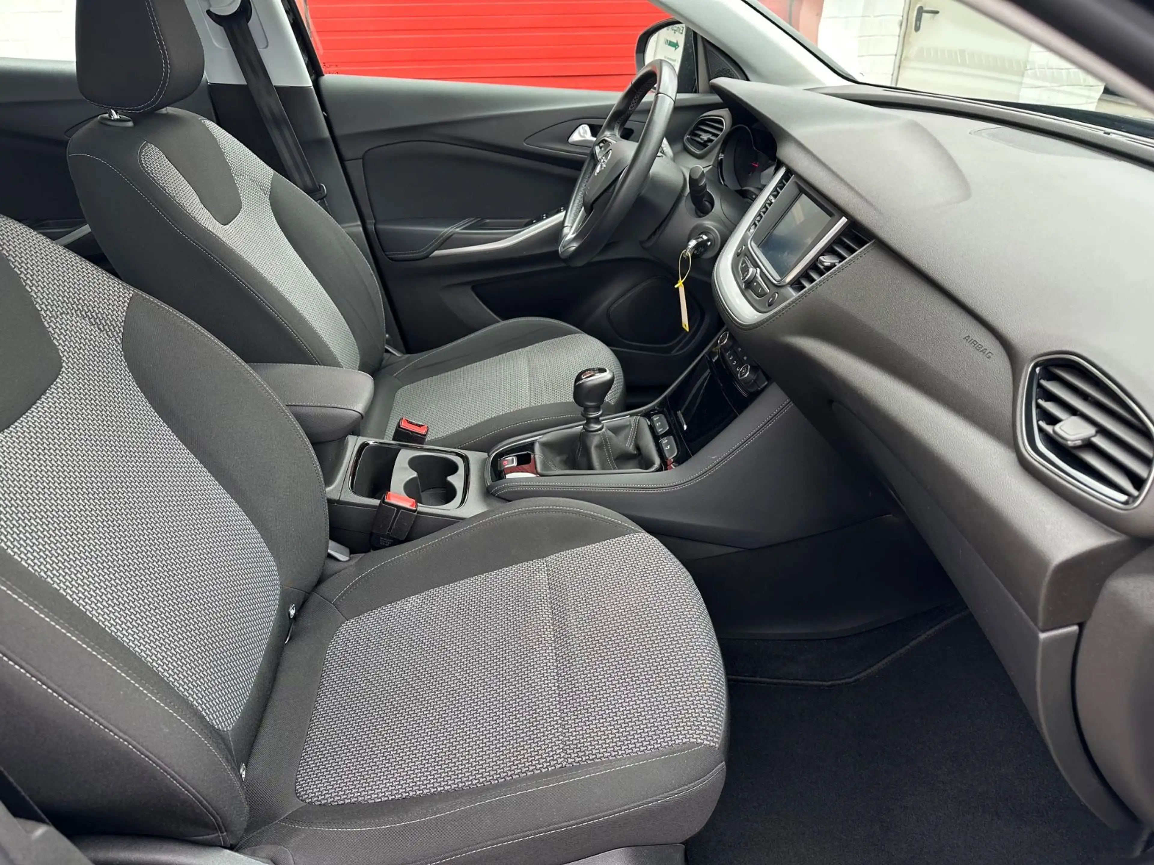 Opel Grandland X Edition/AHK/TEMP/PDC/GJR/LMF/KLIMA — photo 15