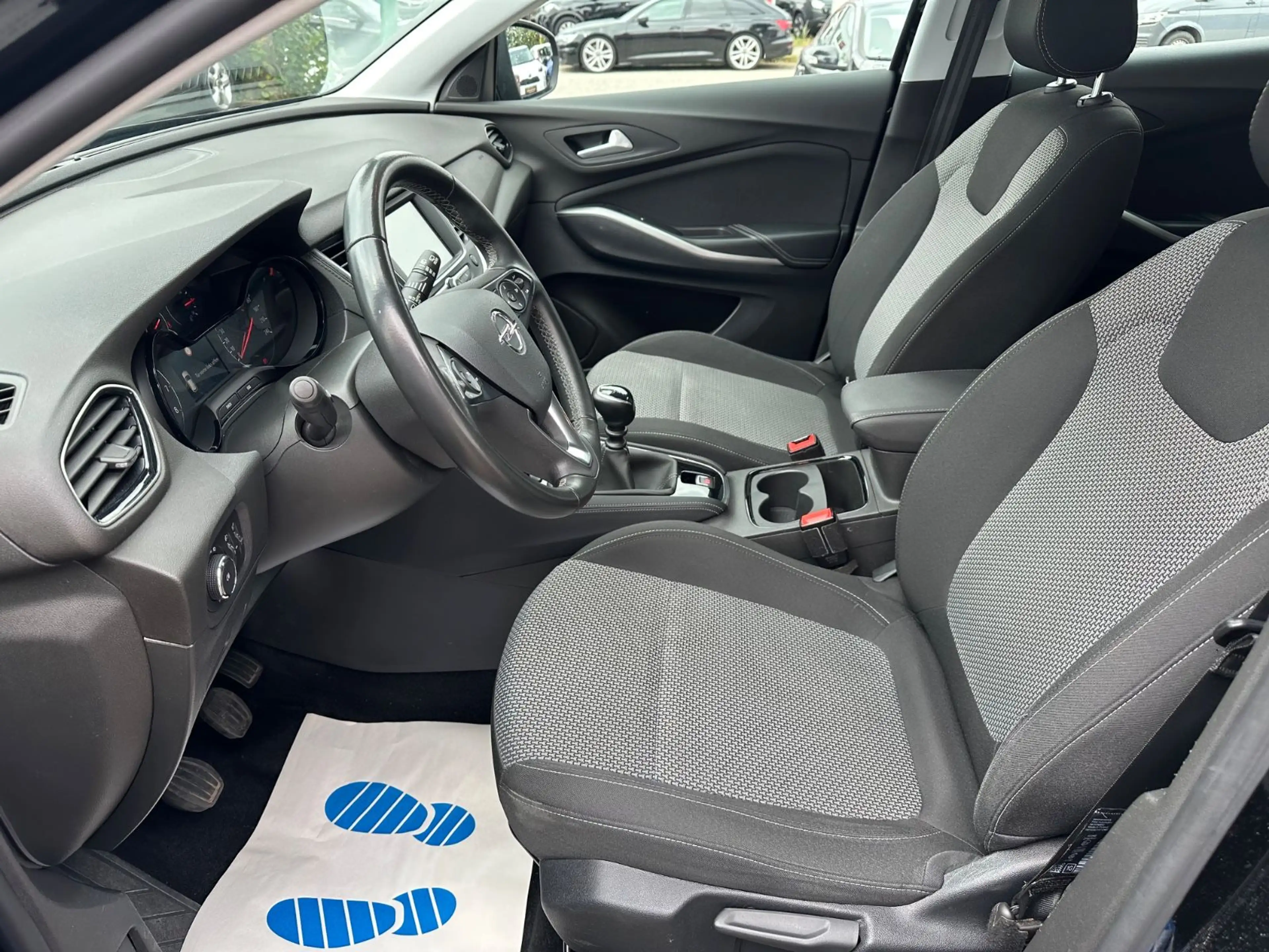 Opel Grandland X Edition/AHK/TEMP/PDC/GJR/LMF/KLIMA — photo 11