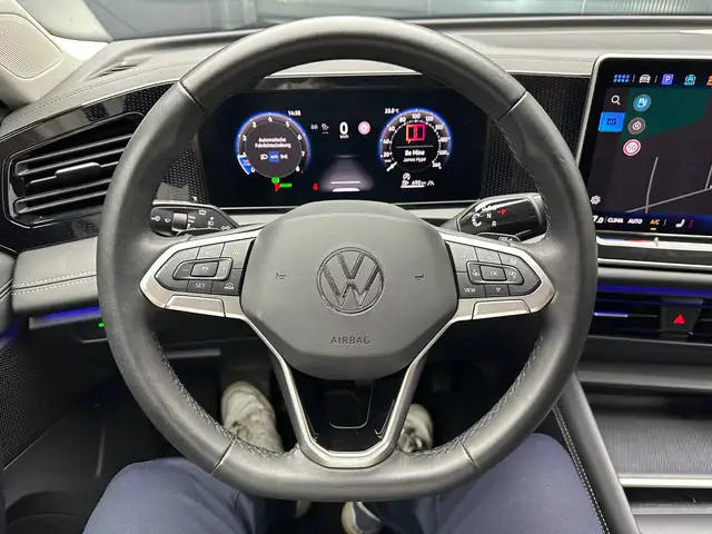 Volkswagen Tiguan view 16