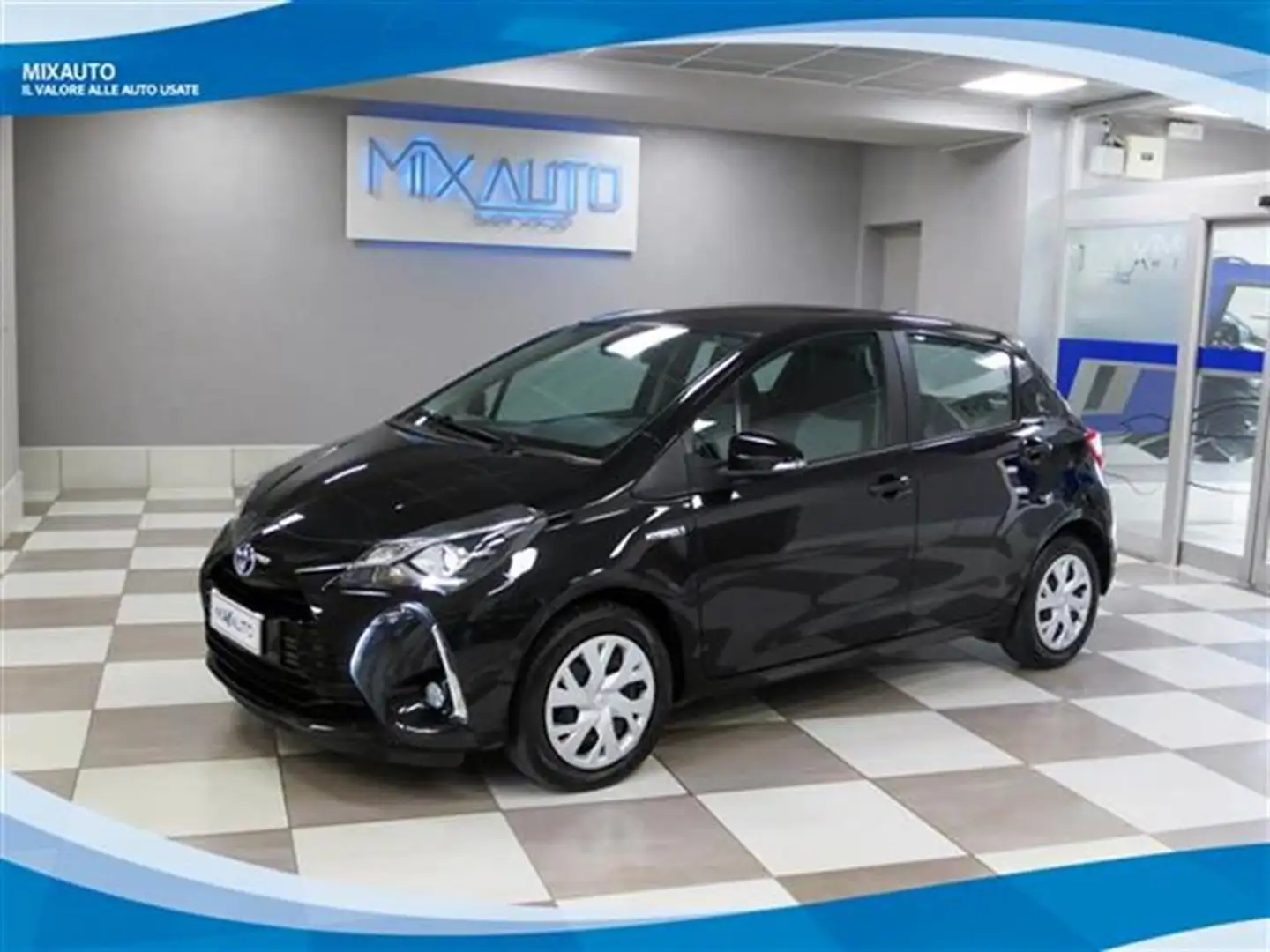 Toyota Yaris Hybrid 1.5 VVTi 5 Porte Business E-CVT EU6 Nero - 1