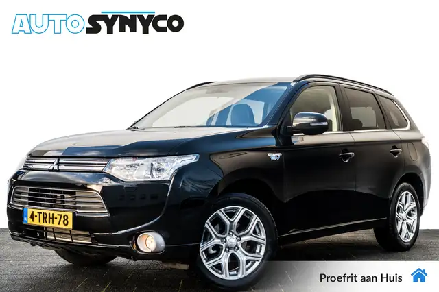 Mitsubishi Outlander 2.0 PHEV Executive Edition | 4 WD | Trekhaak | Cam