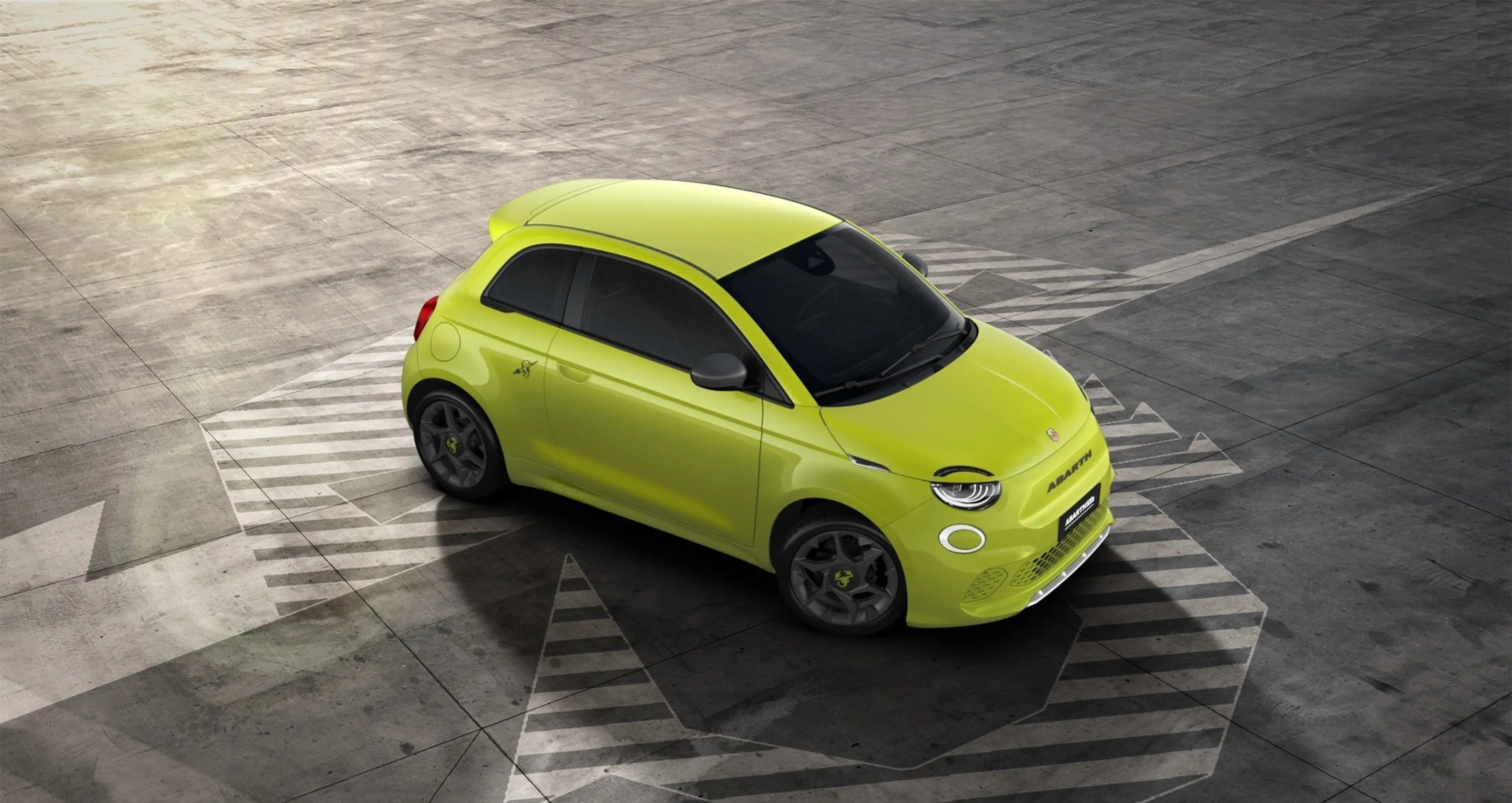 Abarth 500e — photo 3