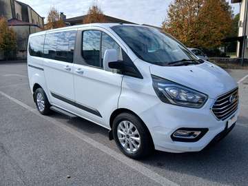 tourneo costom 9 posti