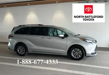 2025 Toyota Sienna LE 8-Passenger AWD