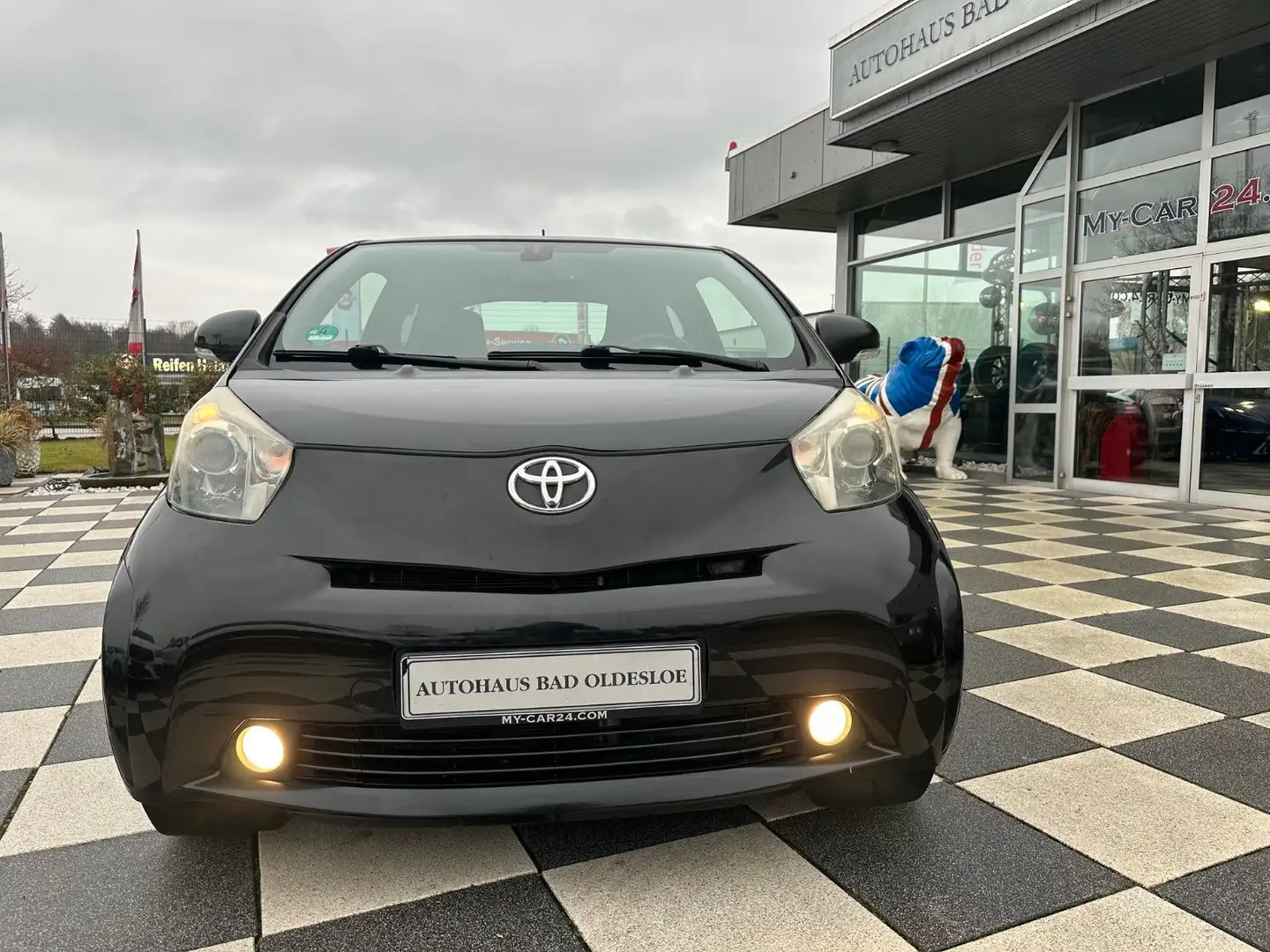Toyota iQ iQ +Klima,4 Sitzer,Ganzjahresreifen Schwarz - 2
