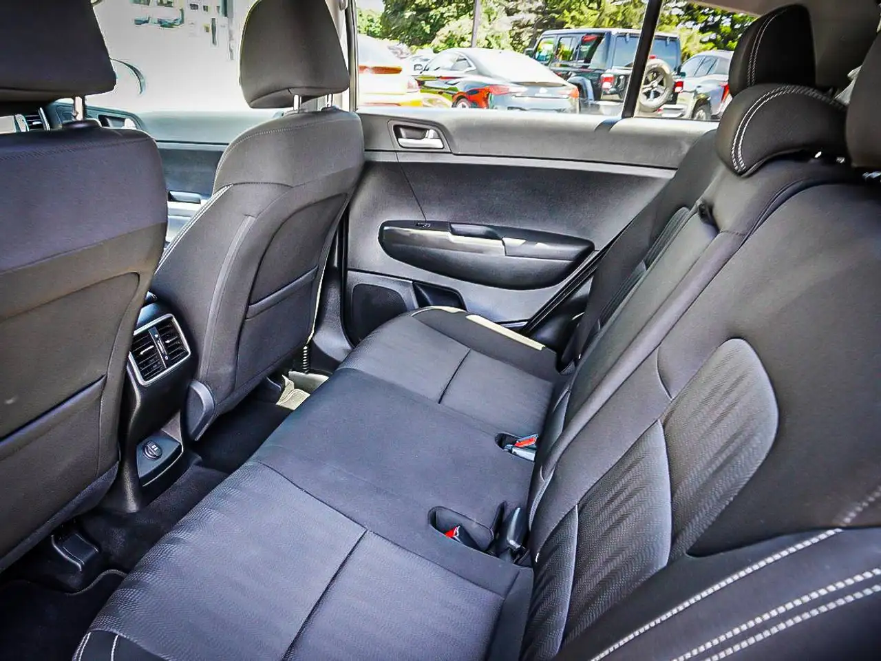 Kia Sportage снимка Kia Sportage