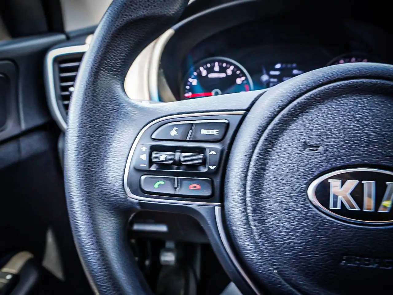 Kia Sportage снимка Kia Sportage