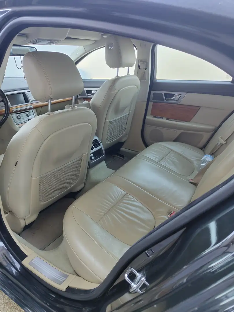 Jaguar XF 3.0 V6 Diesel S Luxury - 1