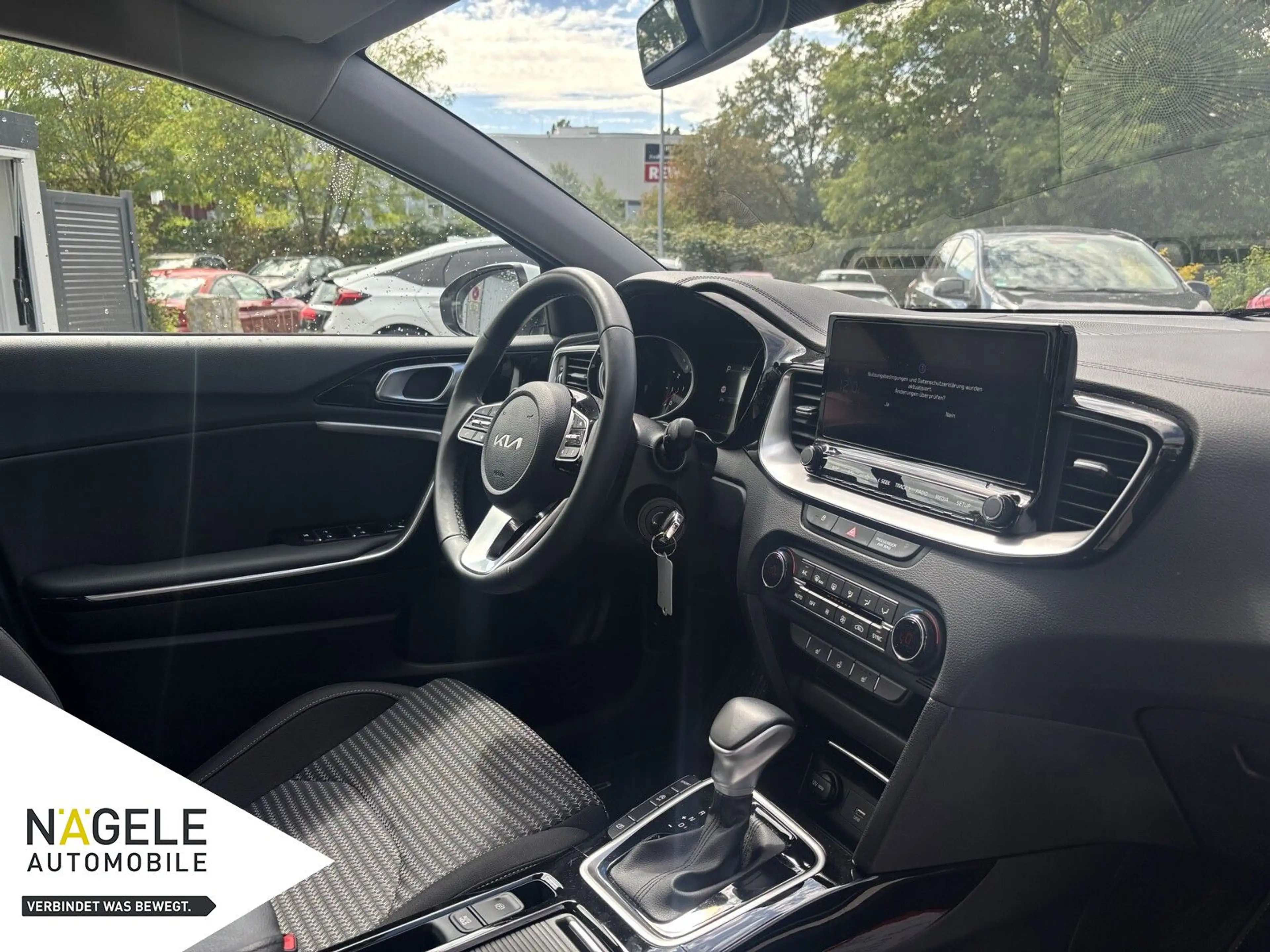 Kia Ceed / cee'd Ceed 1.5 T-GDI Vision DCT|ACC+NAVI+SHZ+CARPLAY — photo 13