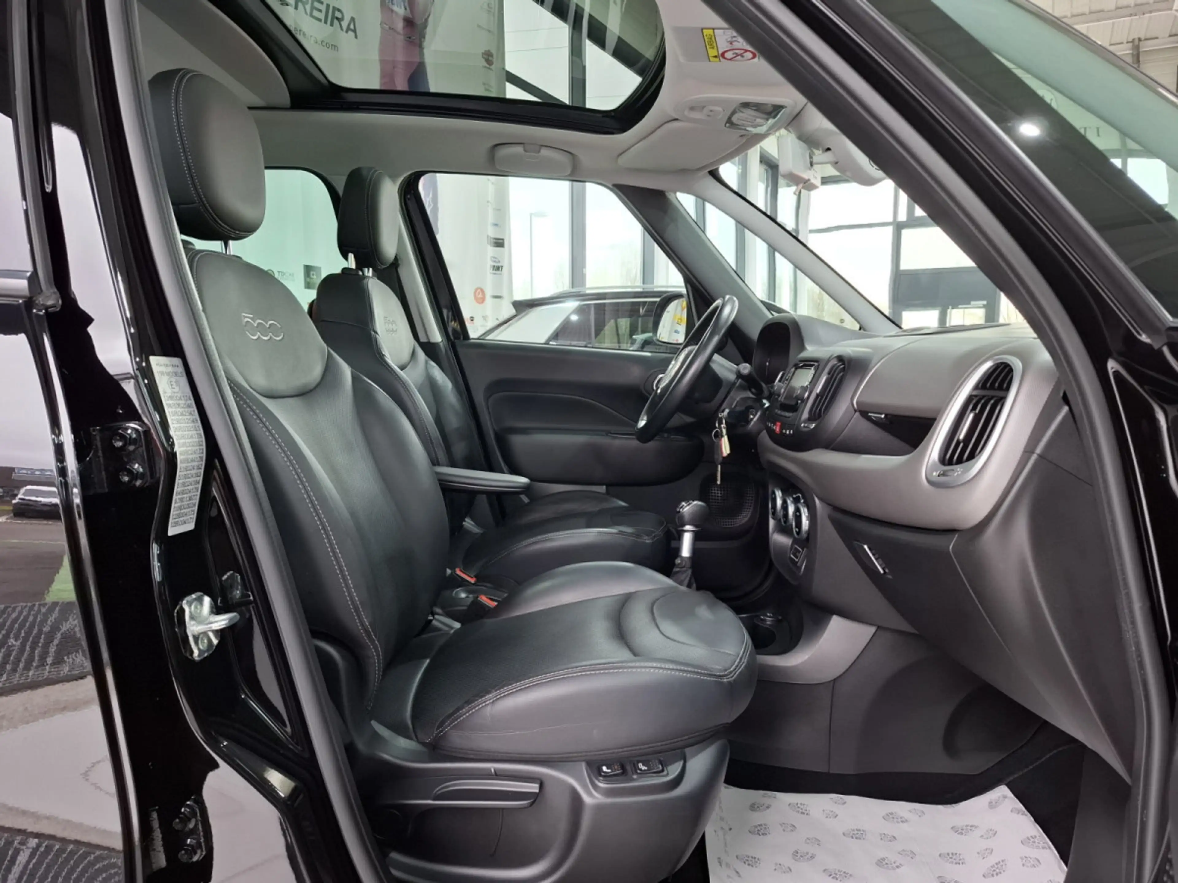 Fiat 500L 1.6 JTD 120 NAVI, CUIR, PANORAMA, 1 HAND — photo 5
