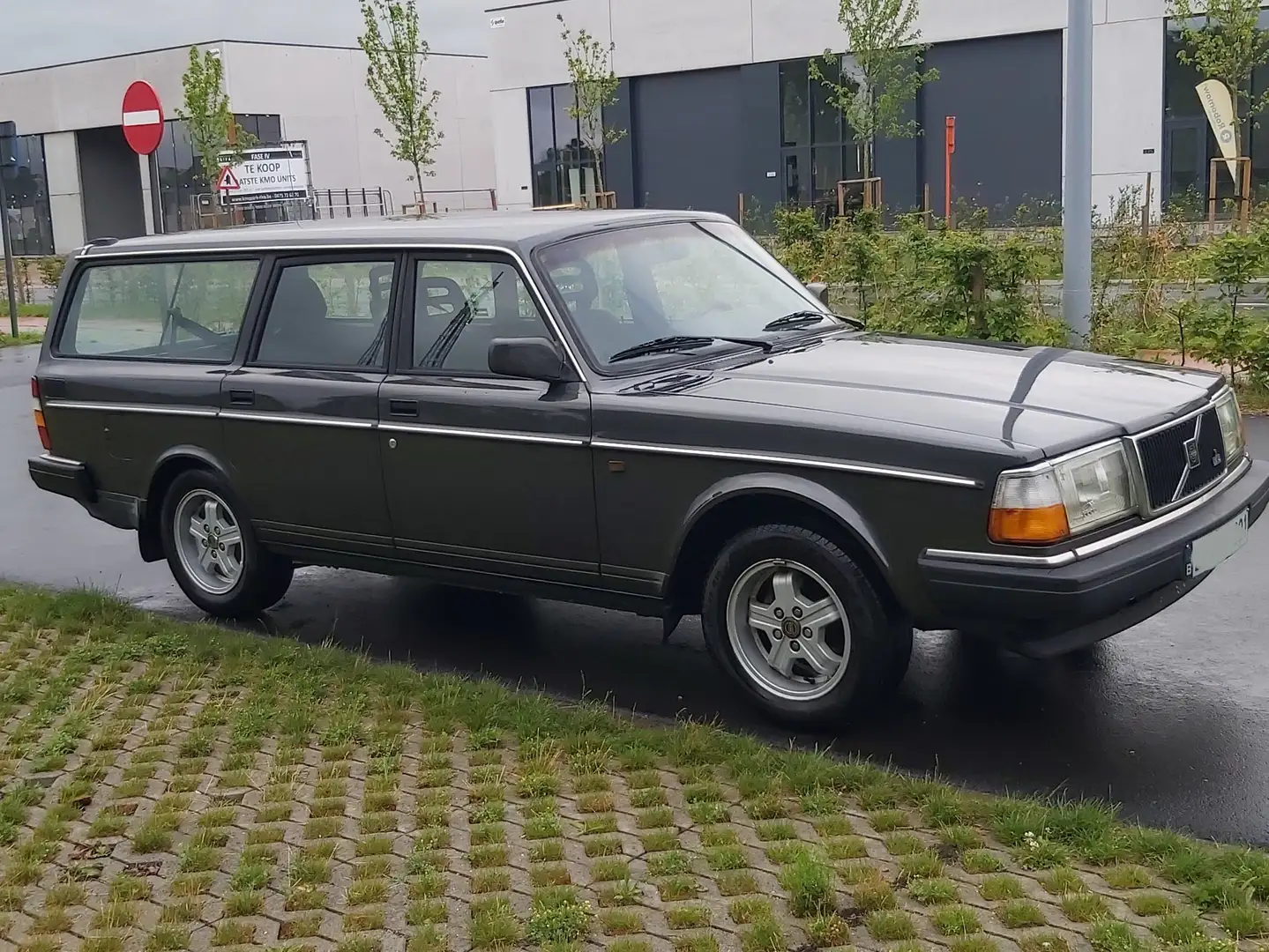 Volvo 240 240 Classic Negru - 2