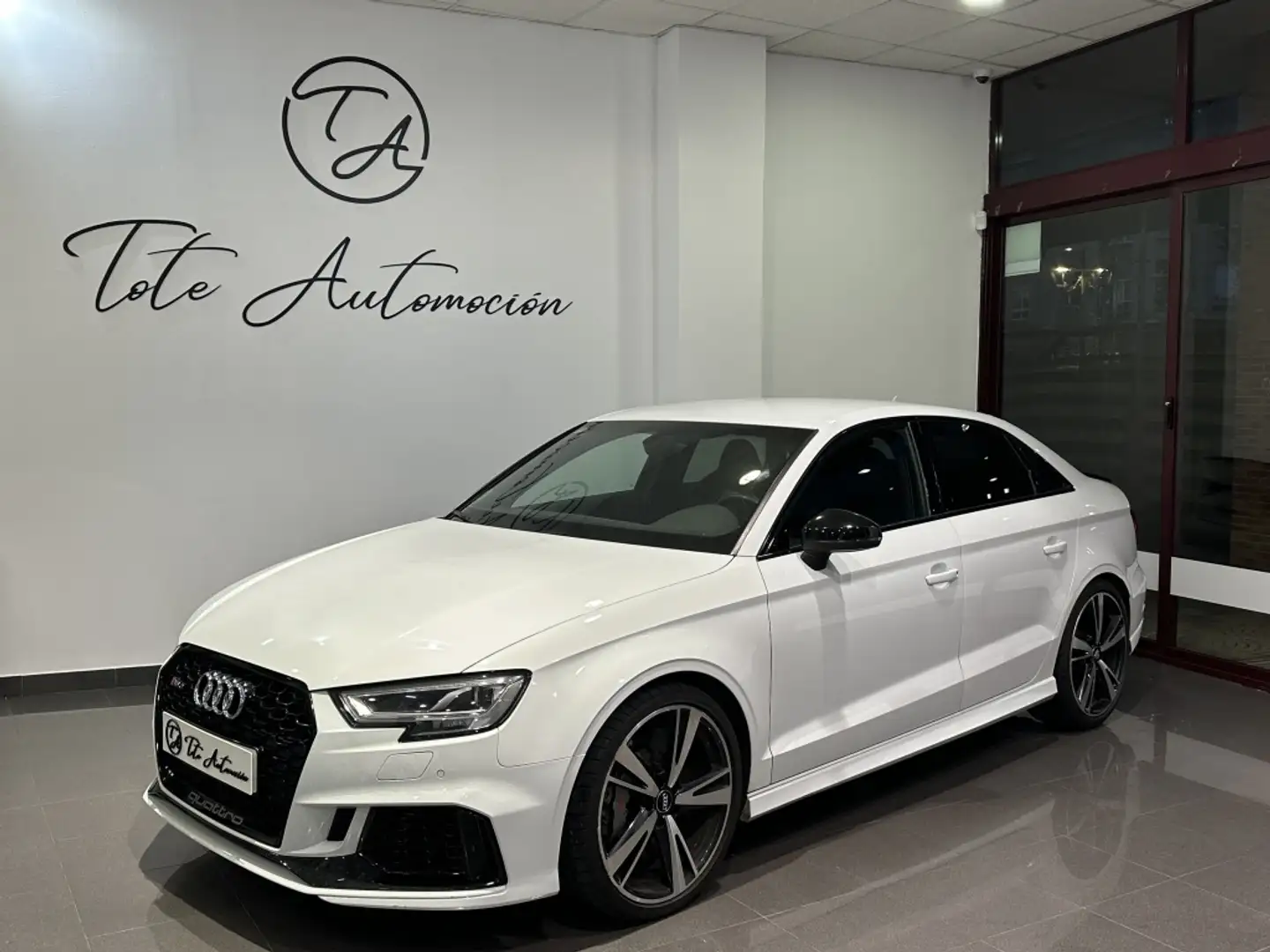 Audi RS3 Sedán 2.5 TFSI quattro S tronic 294kW Blanco - 1