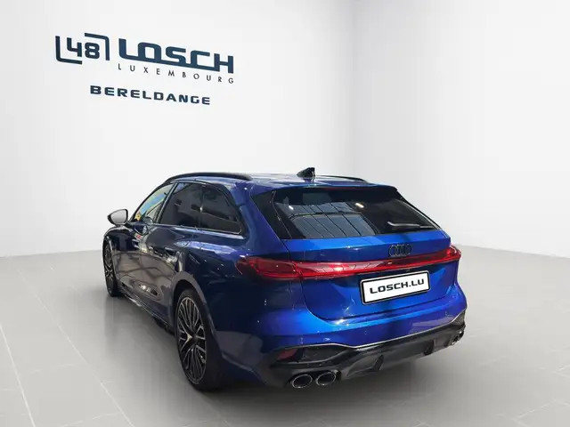 Audi S5 view 6