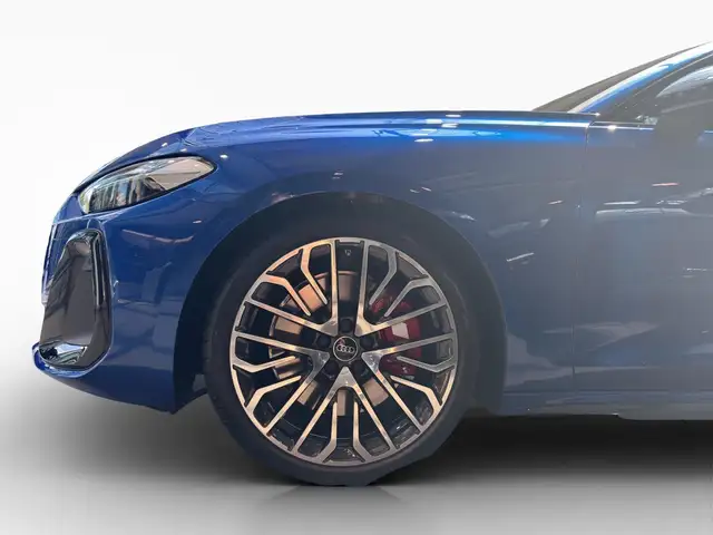 Audi S5 view 7