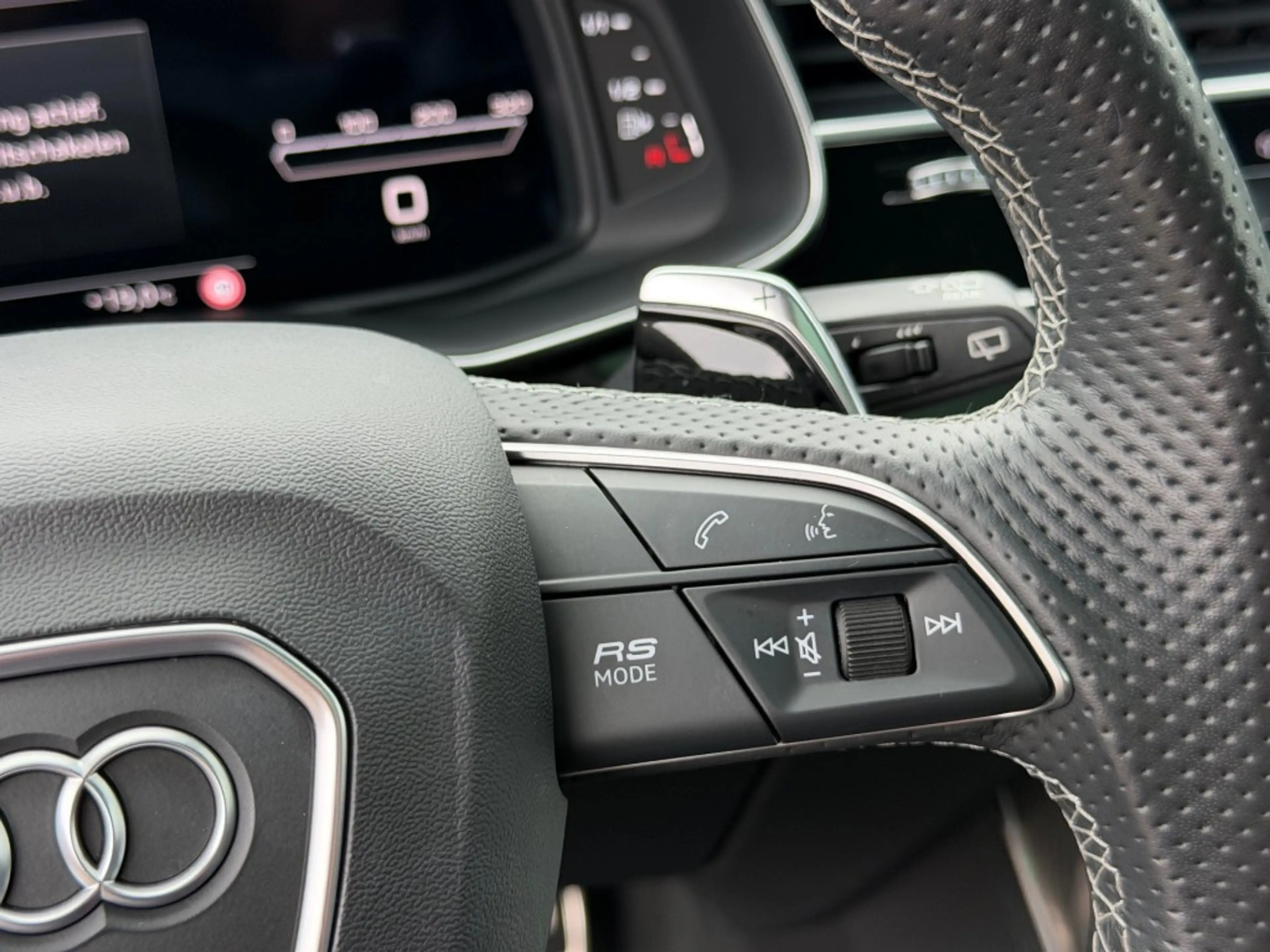 Audi RS Q8 4.0 TFSI RS Q8 Quattro 4 wielbesturing Hud B&O Pan — photo 37